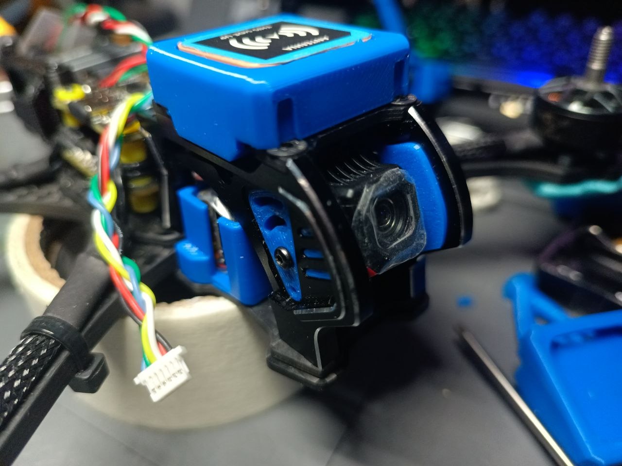 GEPRC Mark 5 / PHISITAL Mark 5 — Easy-Fit Bottom-Load GPS Mount (GE-M1025-DQ)