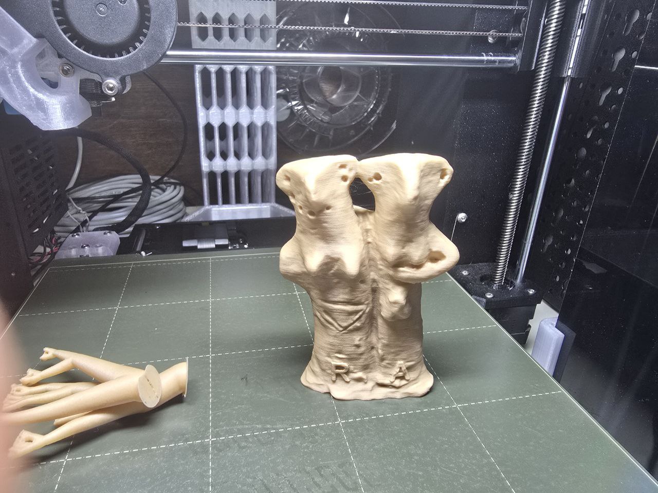 4000 BC - Lovers of Gumelnitza  - Neolithic Statue
