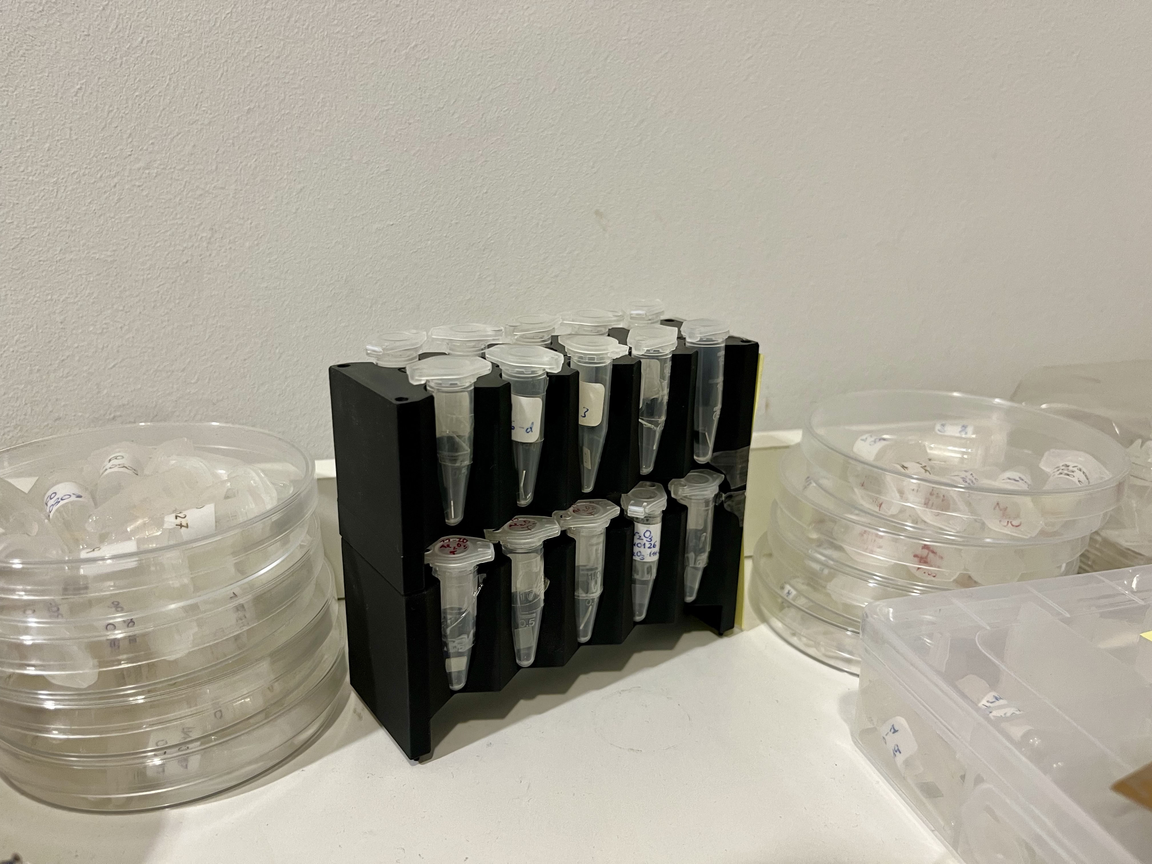 Stackable Eppendorf tube rack - Open Source — miniatura 6
