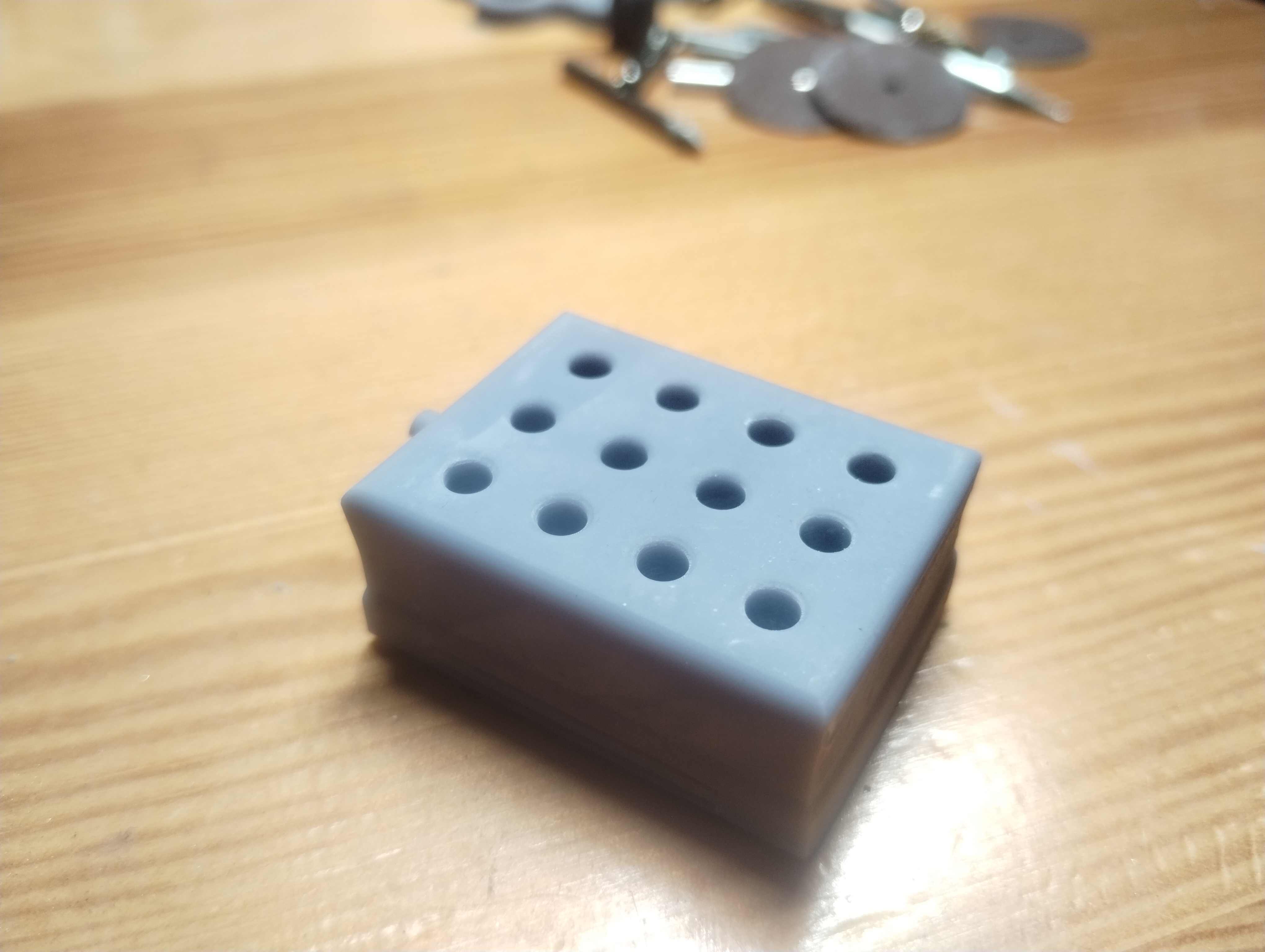 Holder for your favorite mini multitool staff — miniatura 3