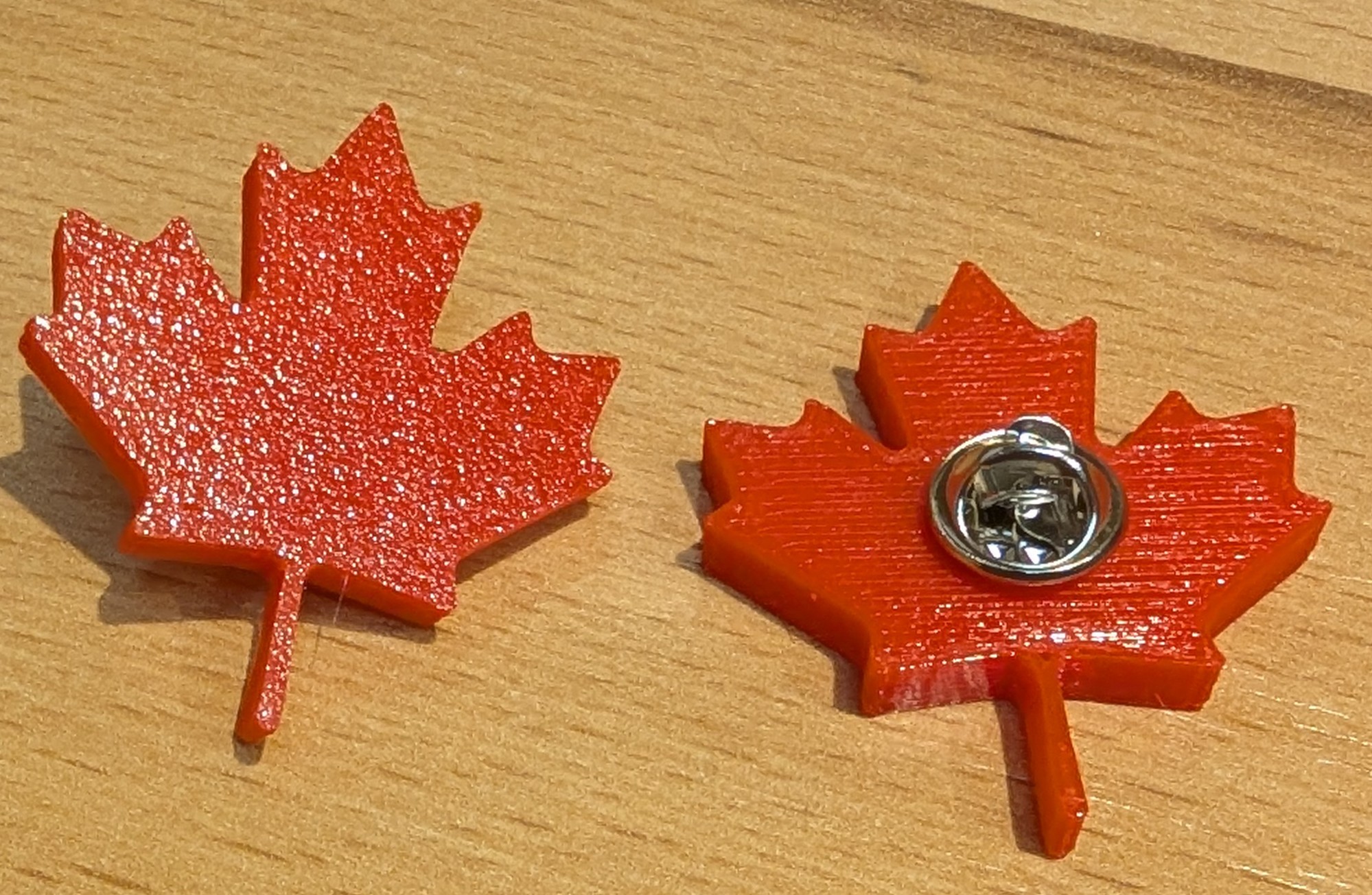 Maple Leaf Pin — miniatura 3