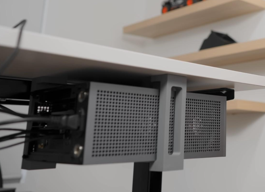 FormD T1 under desk mount (Optimum Inspired)