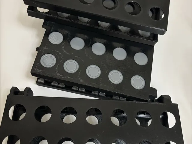 Additional Bistable-Spring-Lid Clam Cases 1x6 1x7 2x6