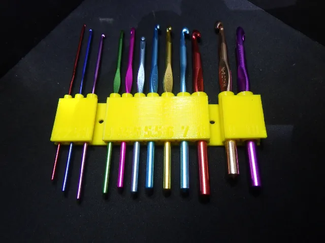 Crochet hook orginizer