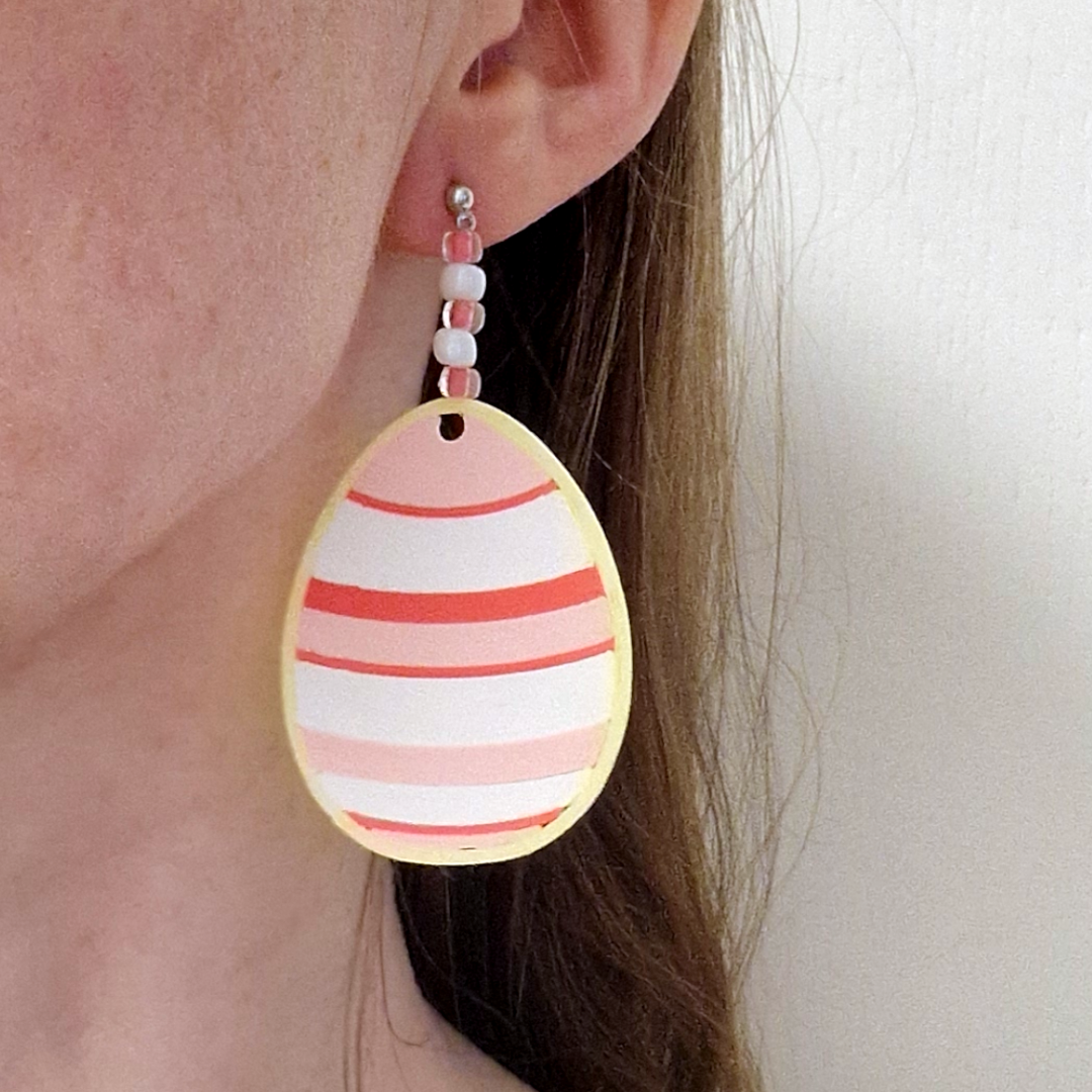 Miniatura 5 do modelo 3D Easter Egg Earrings