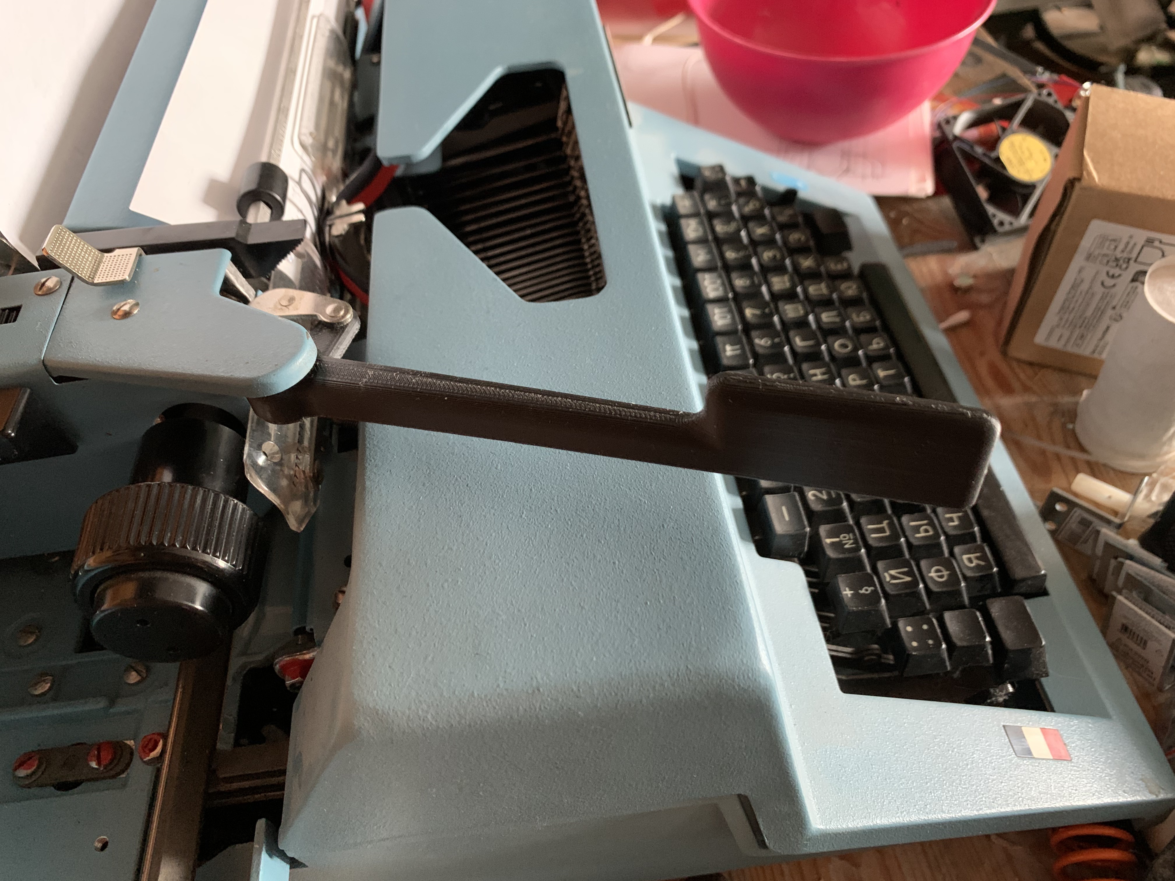 ENTER lever Typewriter — thumbnail 4