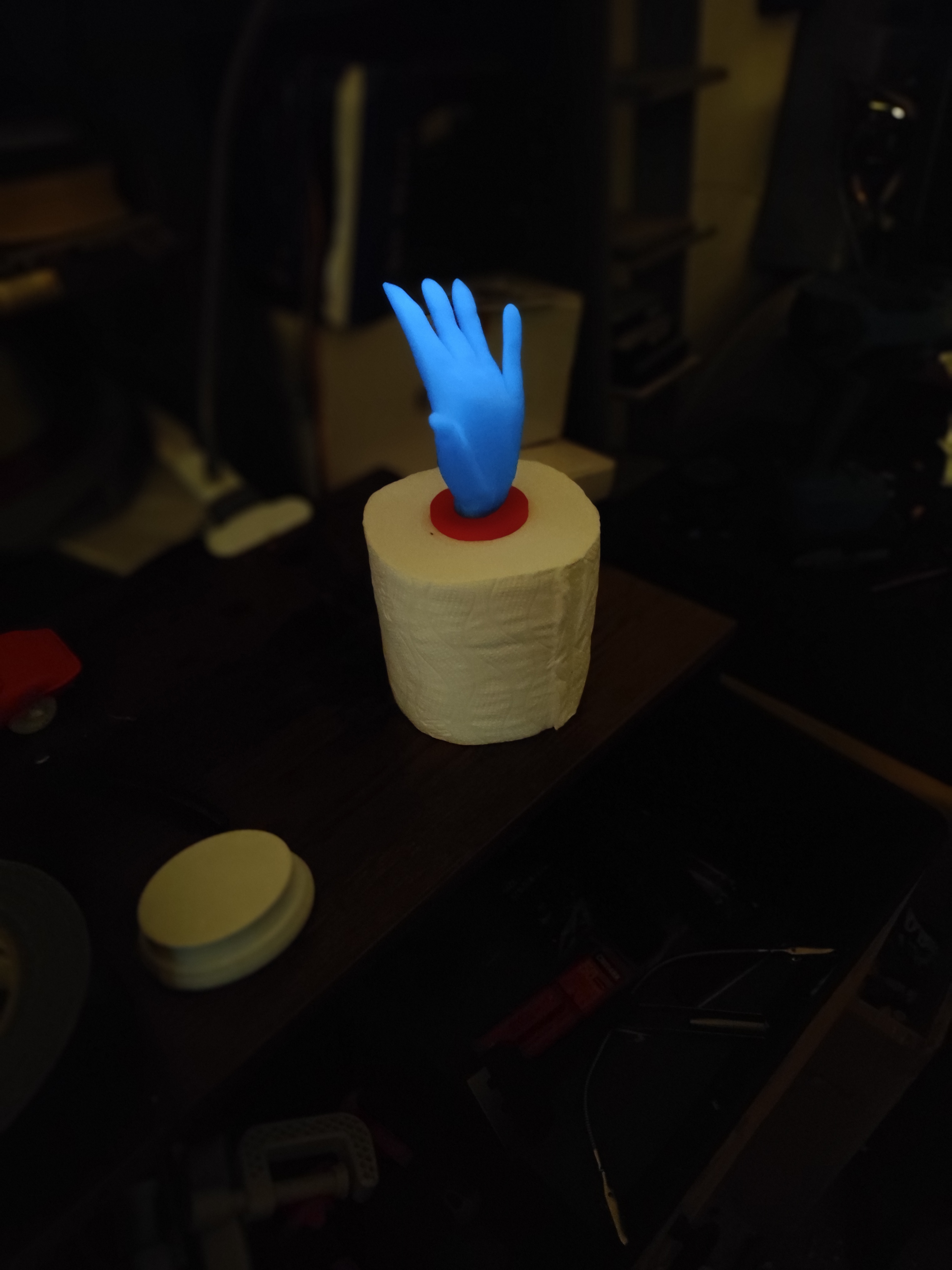 luminous toilet roll ornament