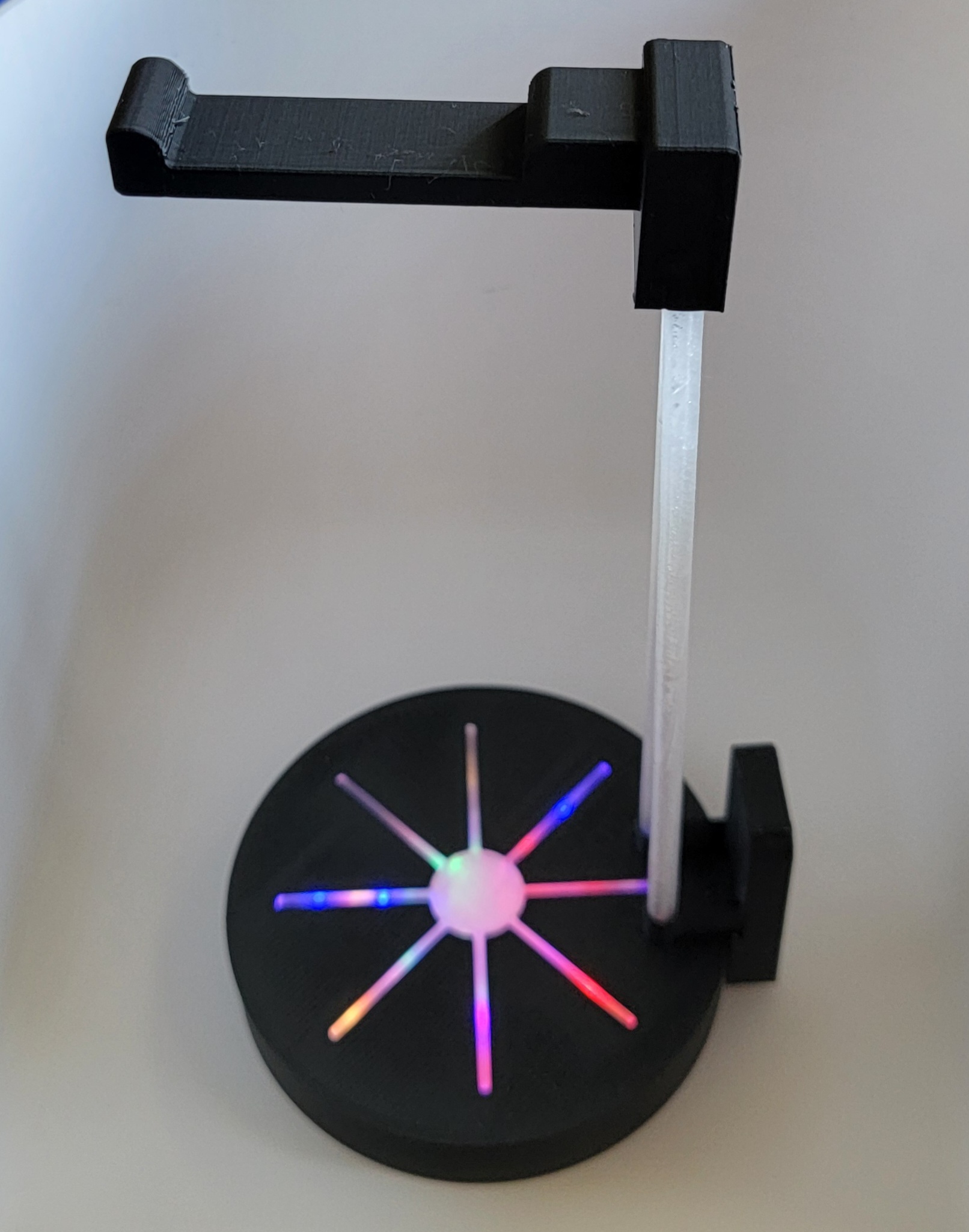 Headphone Stand with Multiple Lighting Options — miniatura 3