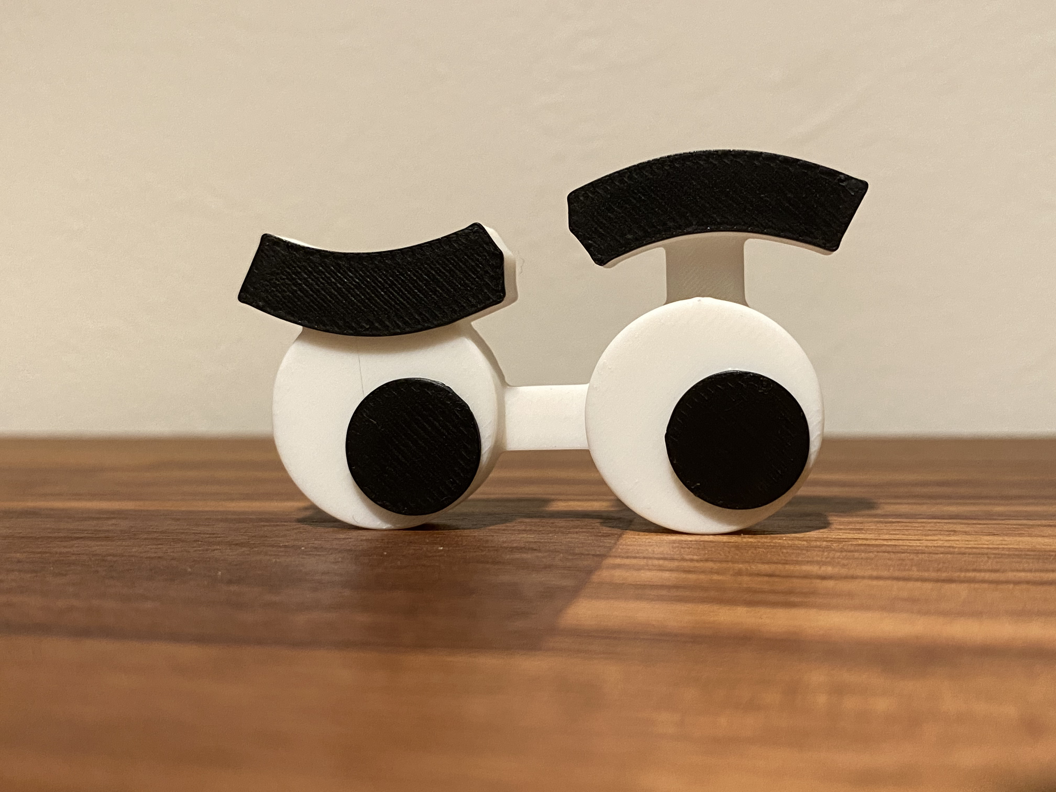 Googly eyes (hustle brows from rocket league)