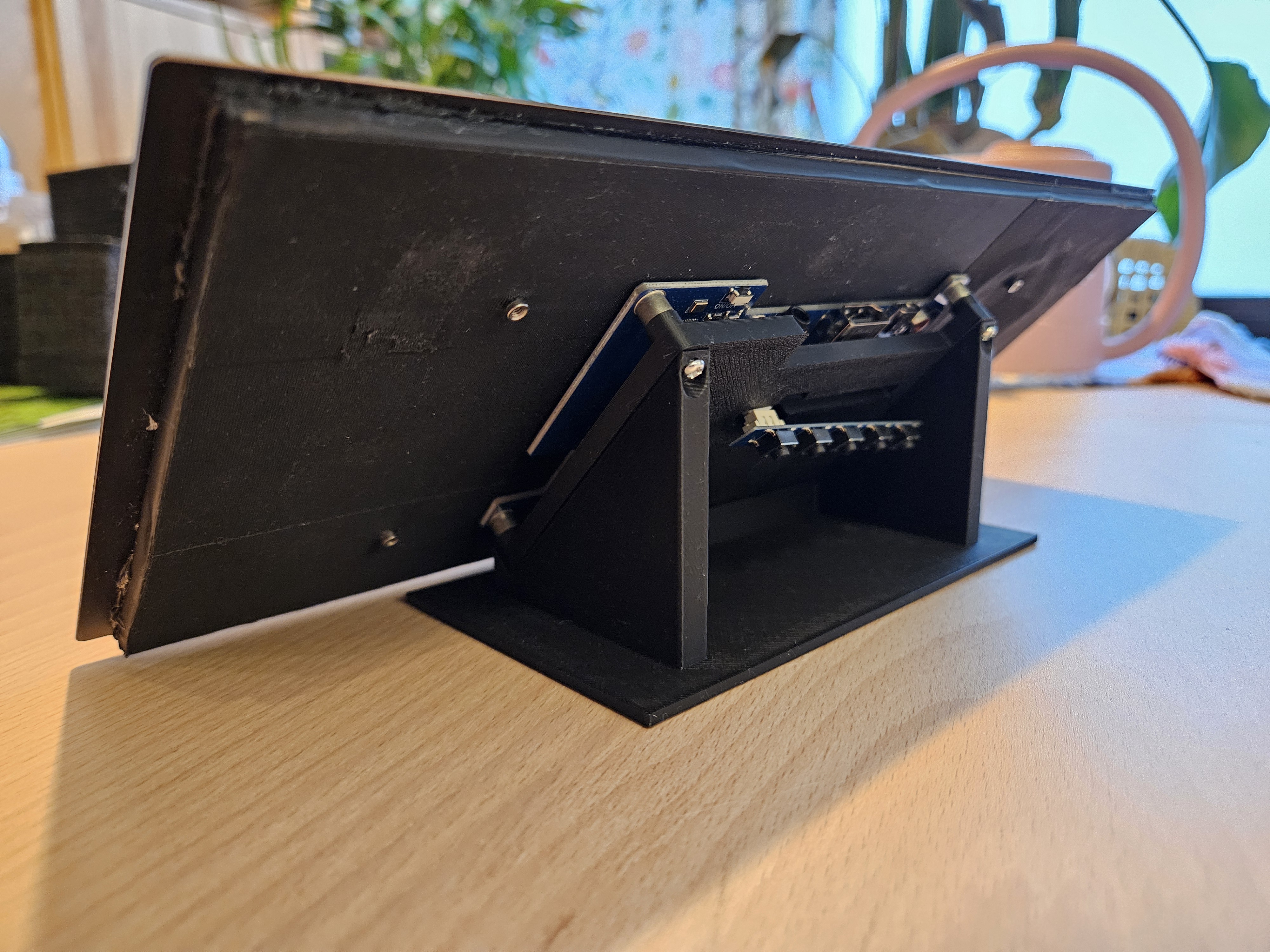Waveshare 10.4" Display Stand