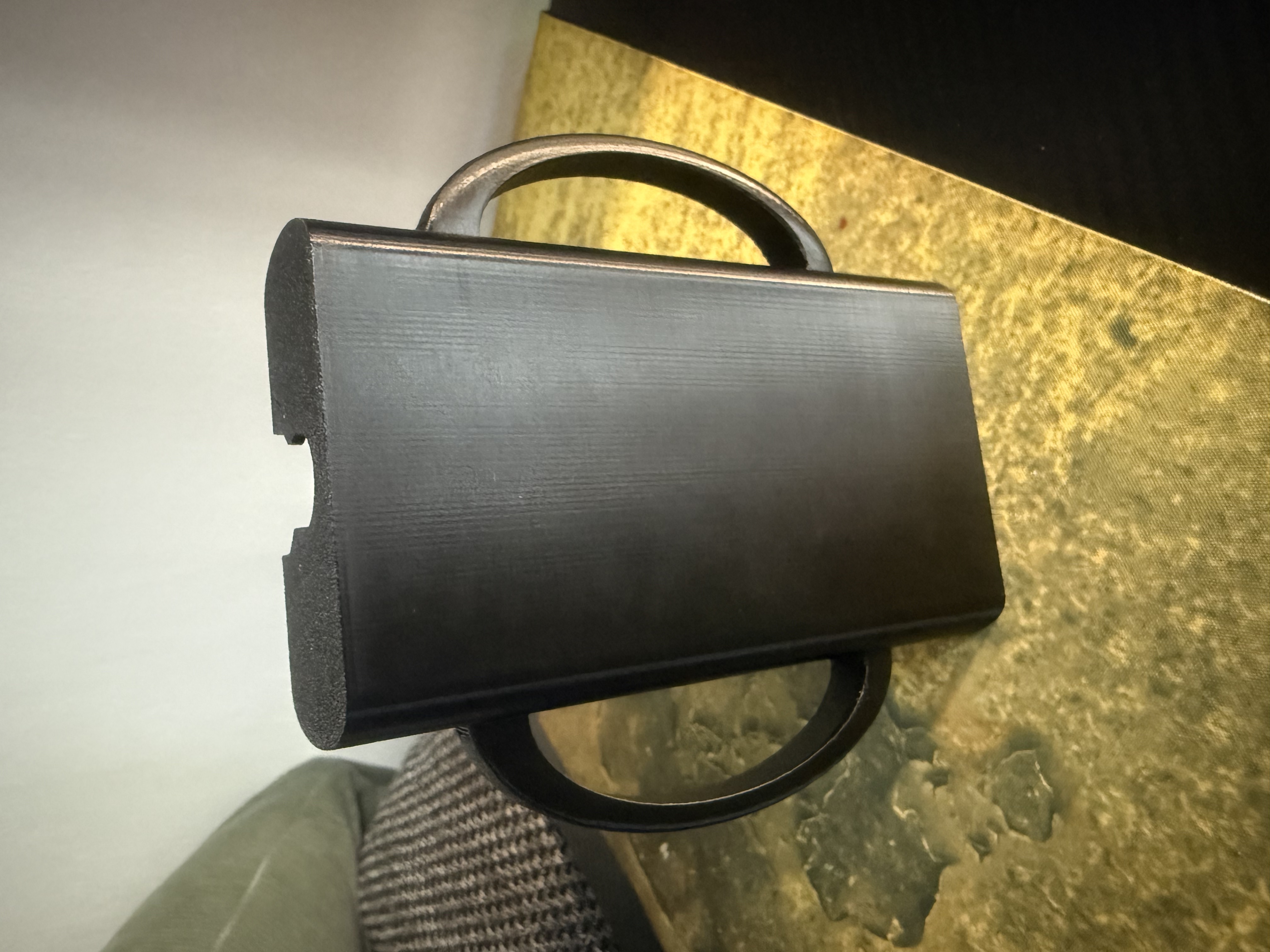 Kapsáček, Pouch holder