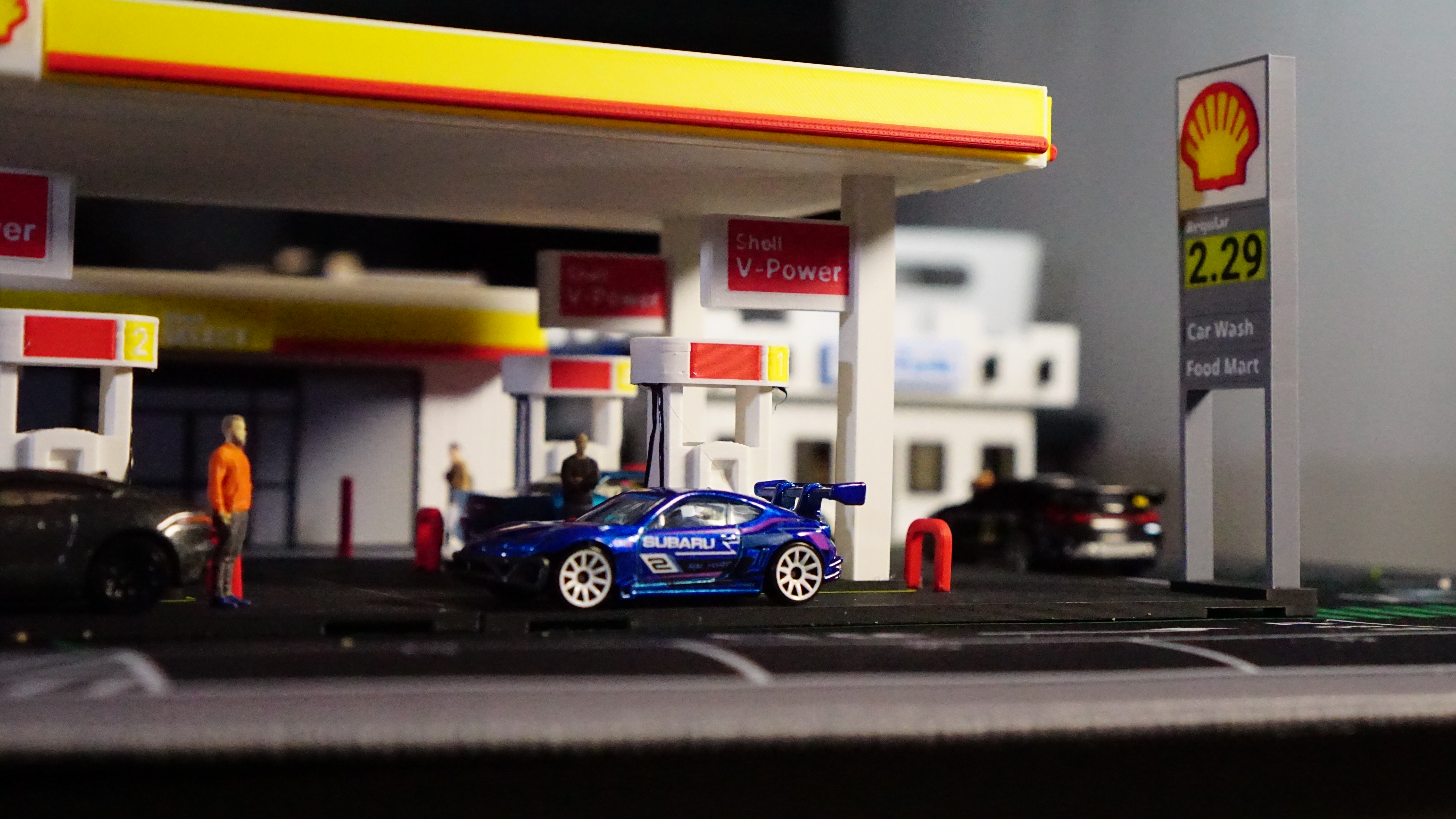 Shell Gas Station Model Set - 1:64 Scale Diorama — thumbnail 20
