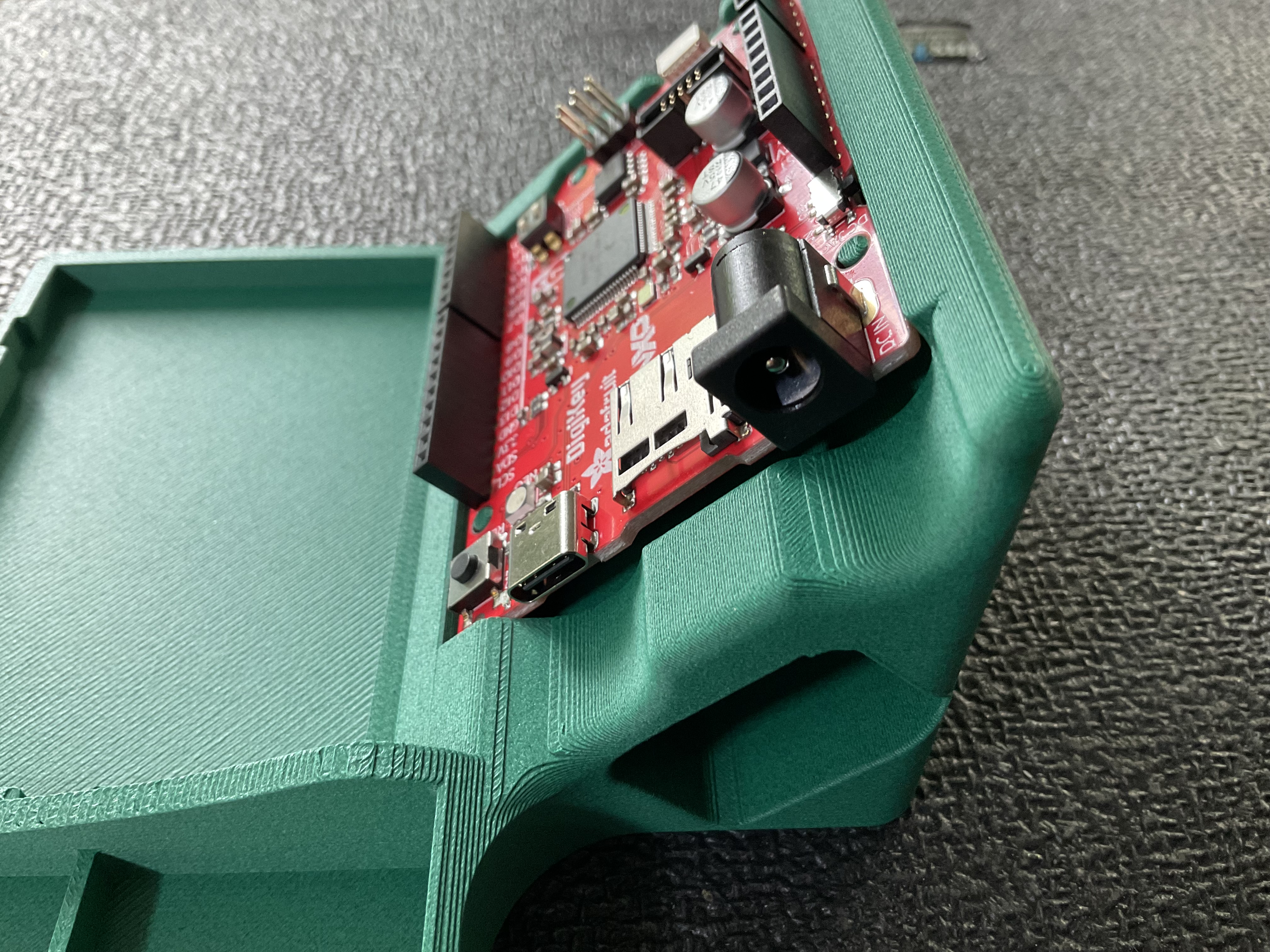 Breadboard M7 Microcontroller Holder — thumbnail 4