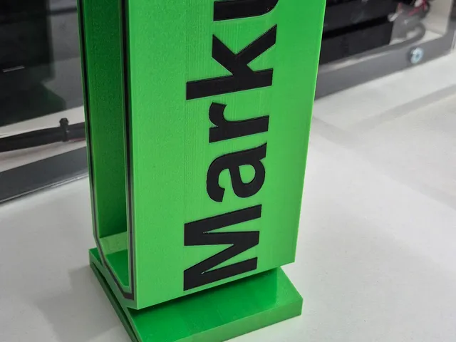 Kopfhörerständer / Headphone stand - Markus
