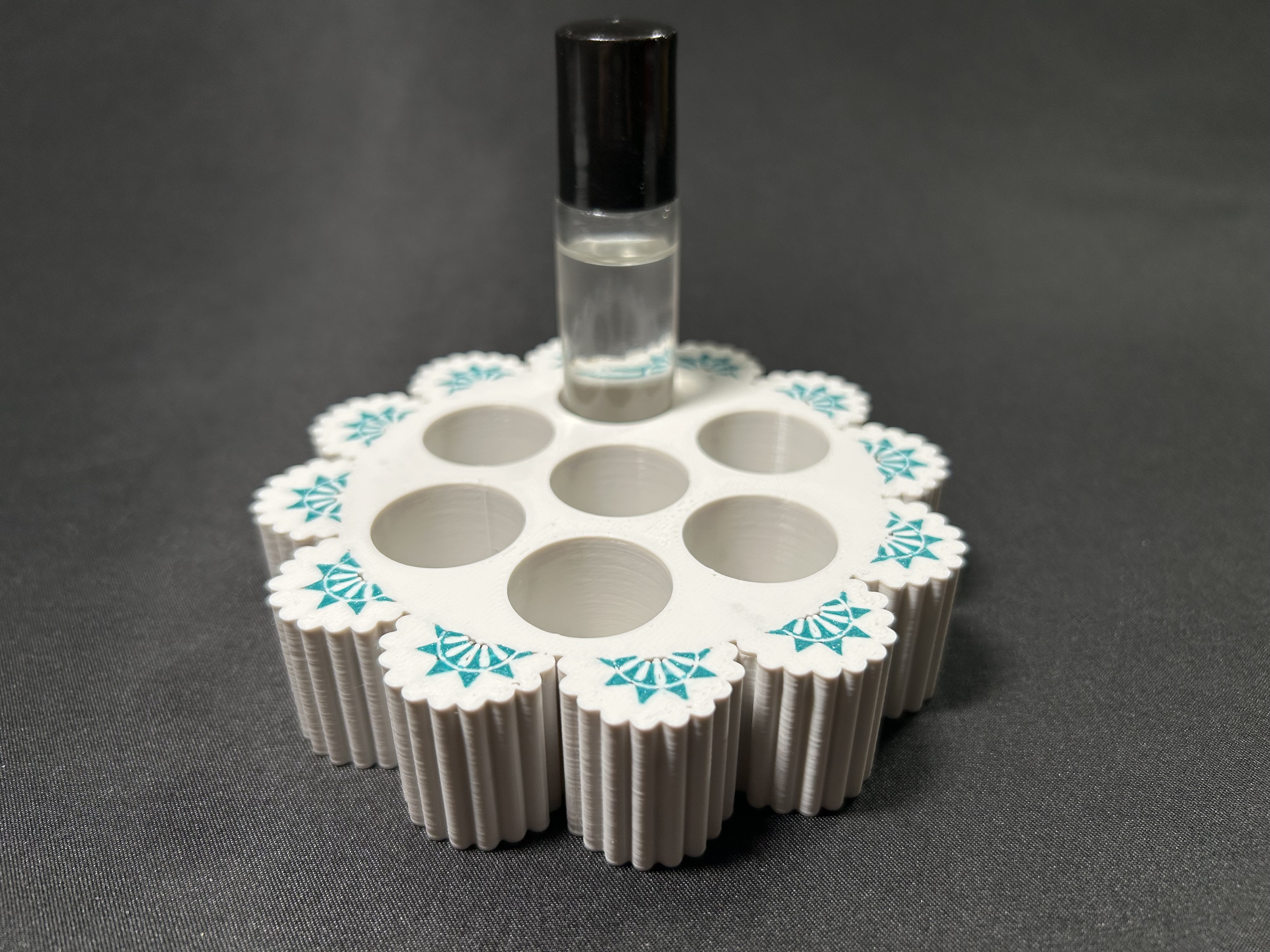 Essential Oil Circle Roller Ball Holder