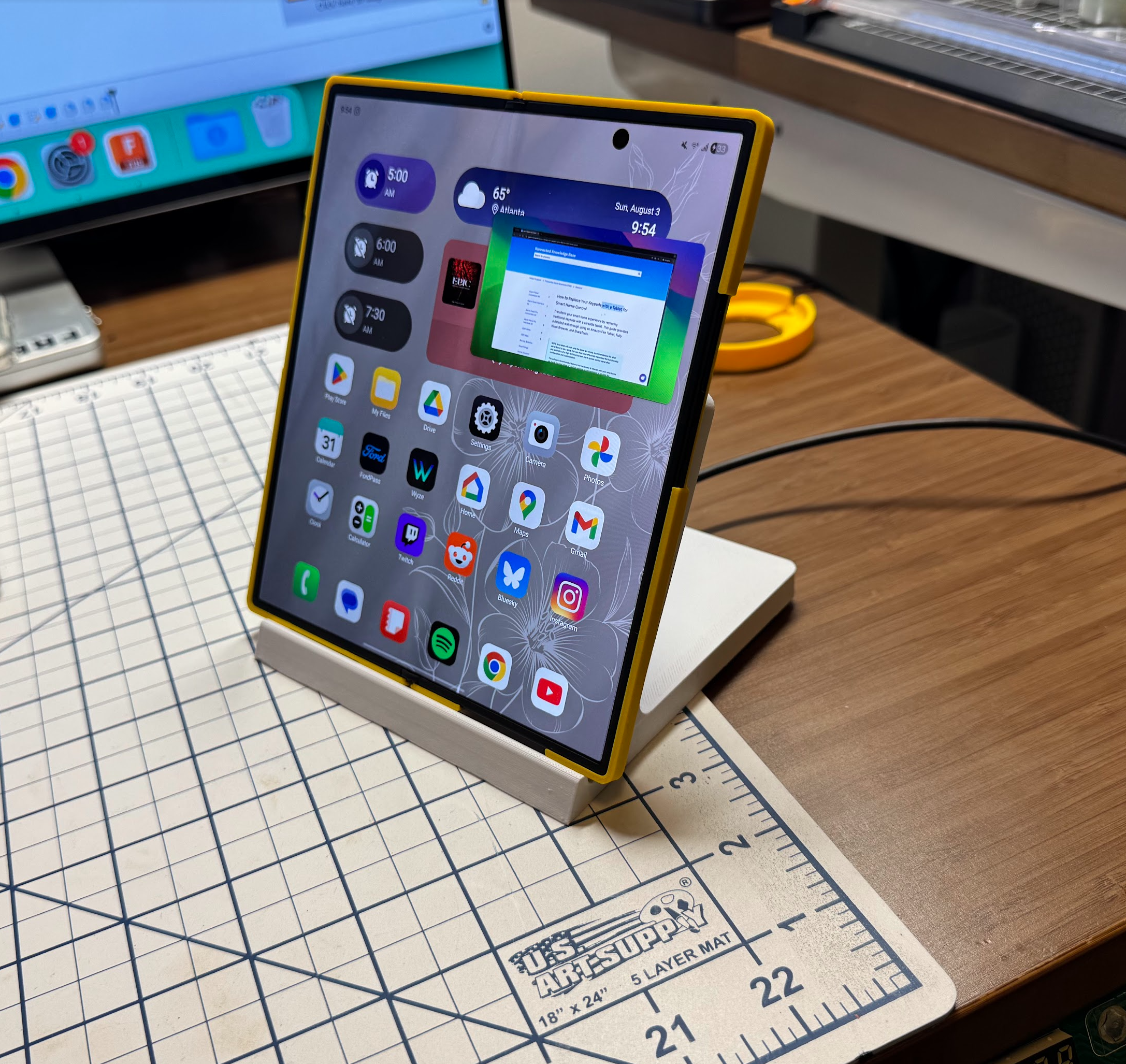 Galaxy Fold 7 Qi2/Magsafe Charging Stand (uses Anker Zolo qi2 puck)