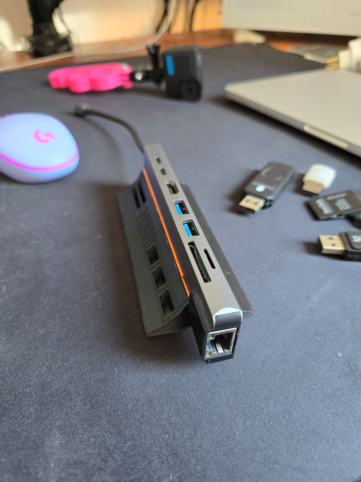 Support 8 in 1 USB Hub