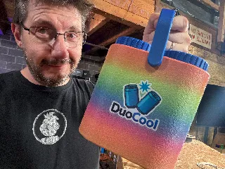 DuoCool - hold standard cans or BIG cans!