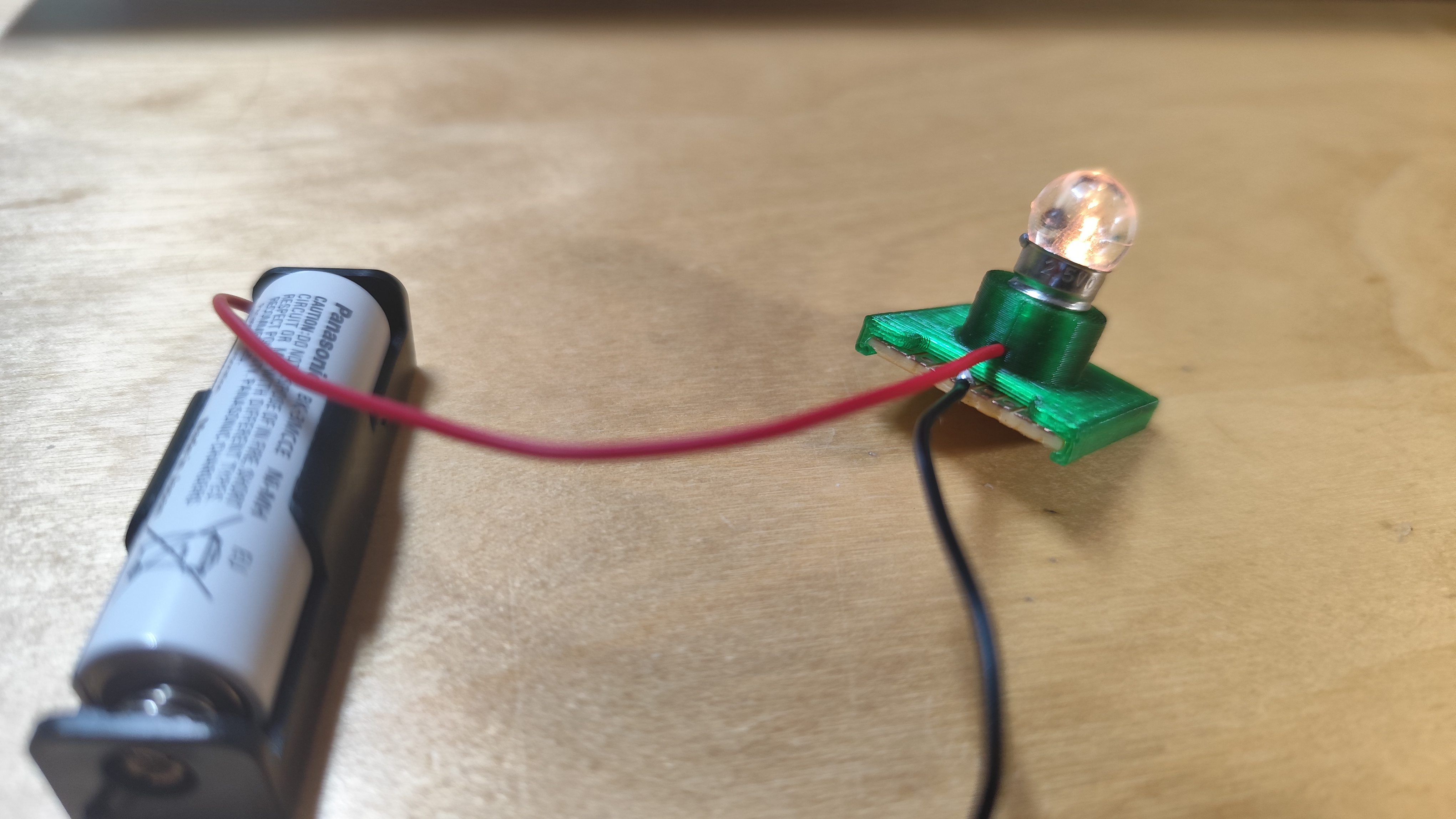 E10 Socket for Mini Light Bulb — miniatura 3