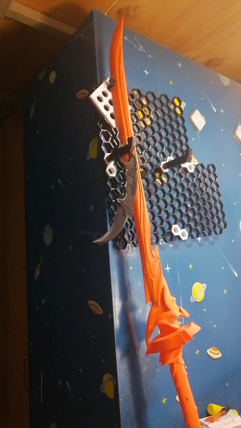 Genshin Impact cage fishing bottle is hearty