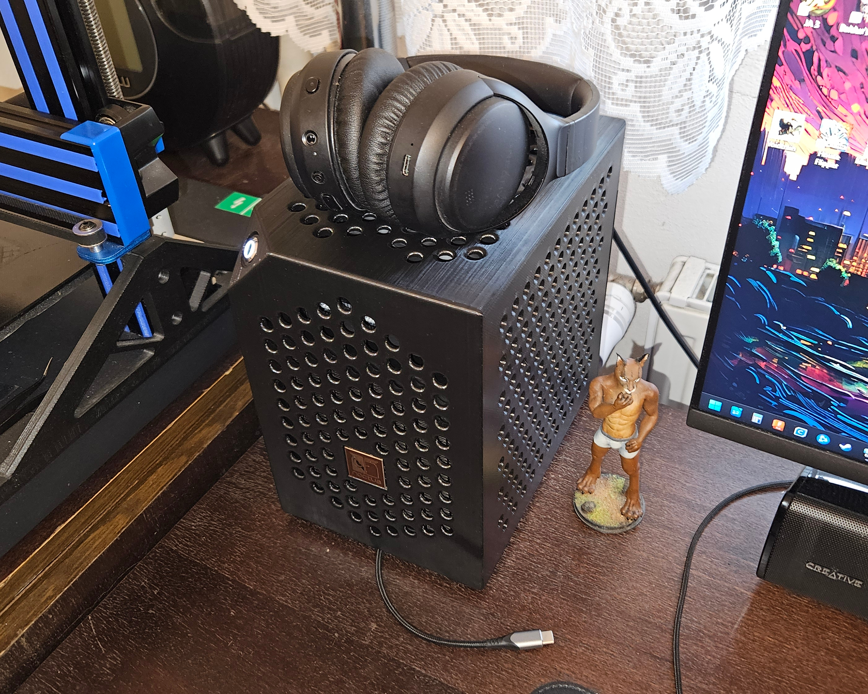 Mini-ITX PC case