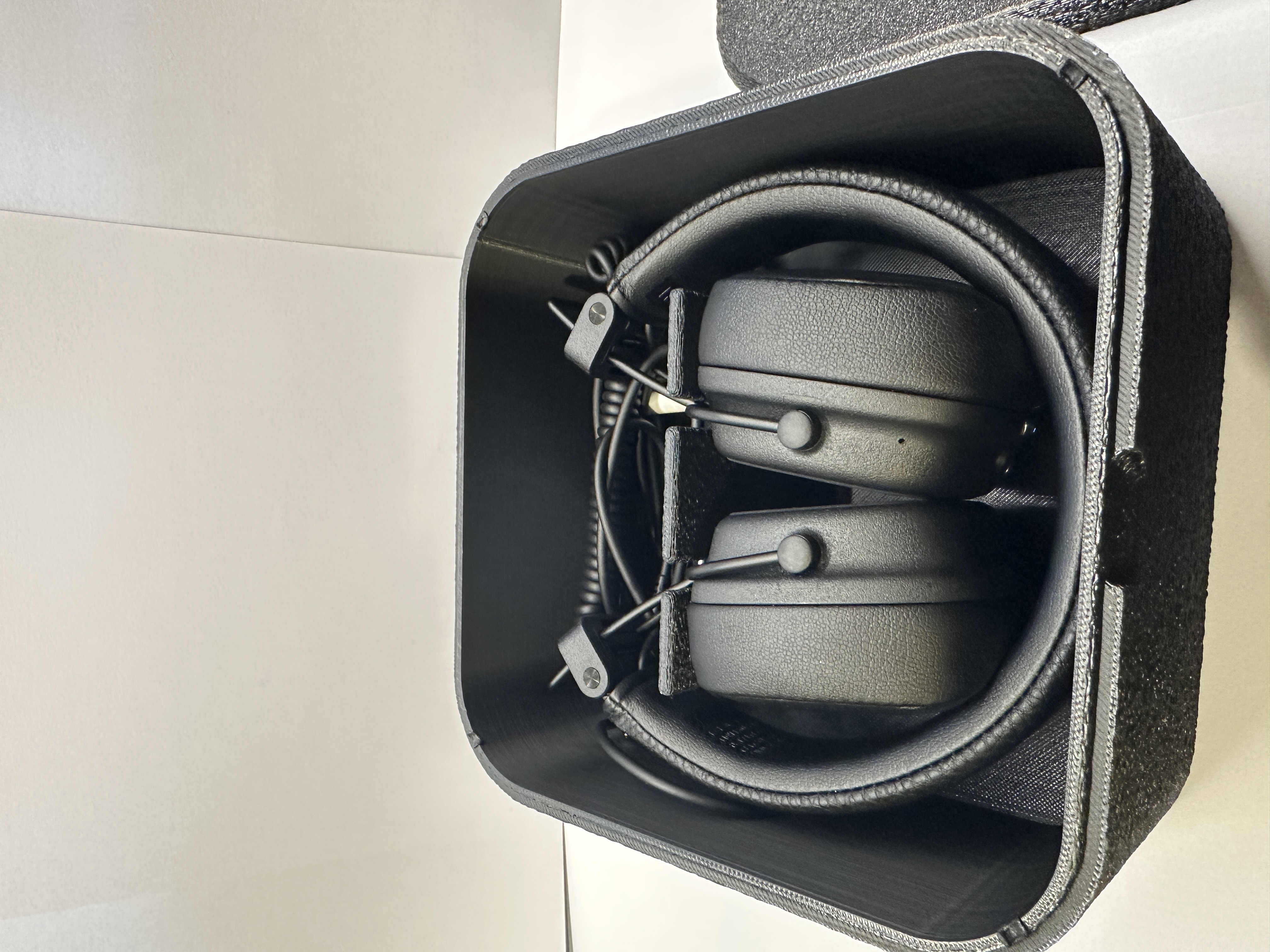 Marshall headphone case — miniatura 2