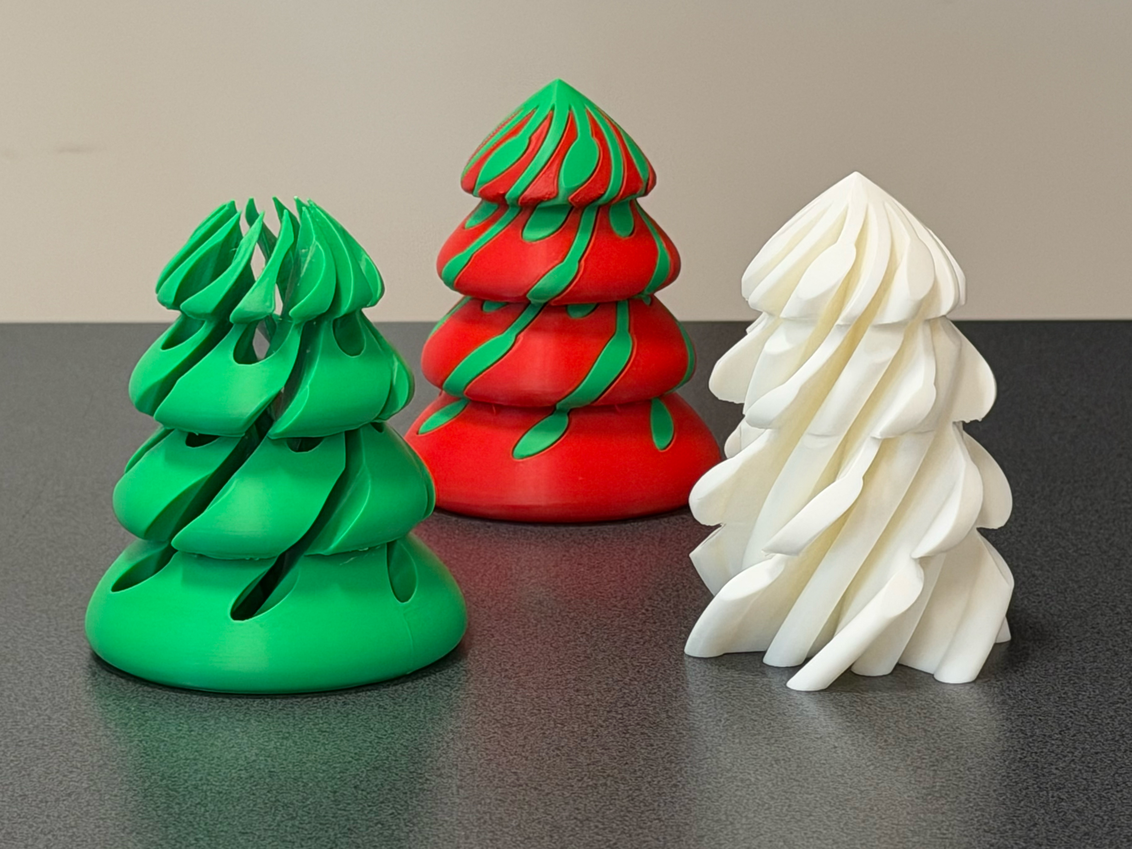 Impossible Vortex Passthrough – Christmas Tree Snow