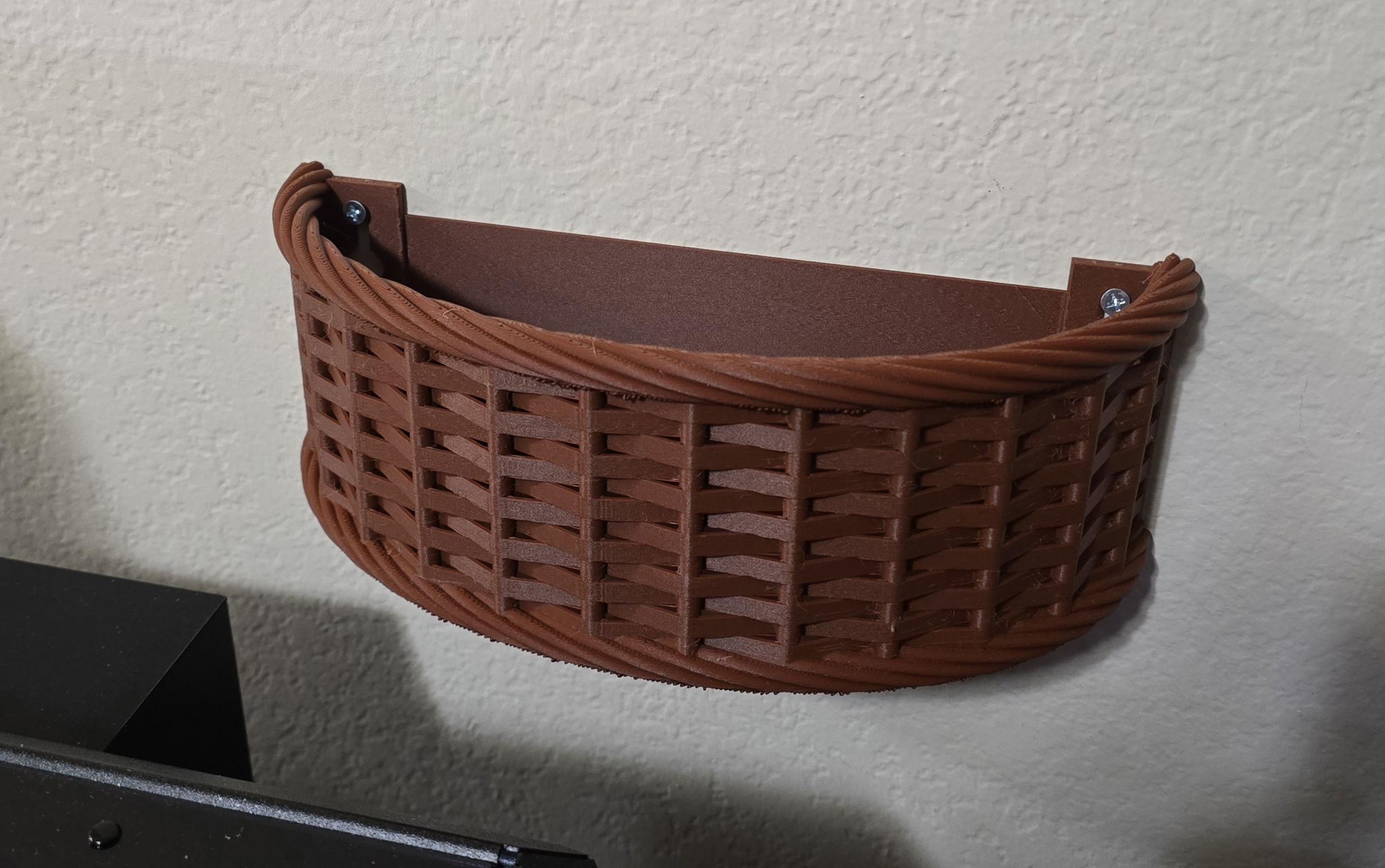 Woven wall basket 3D model thumbnail