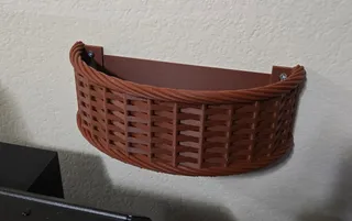 Woven wall basket