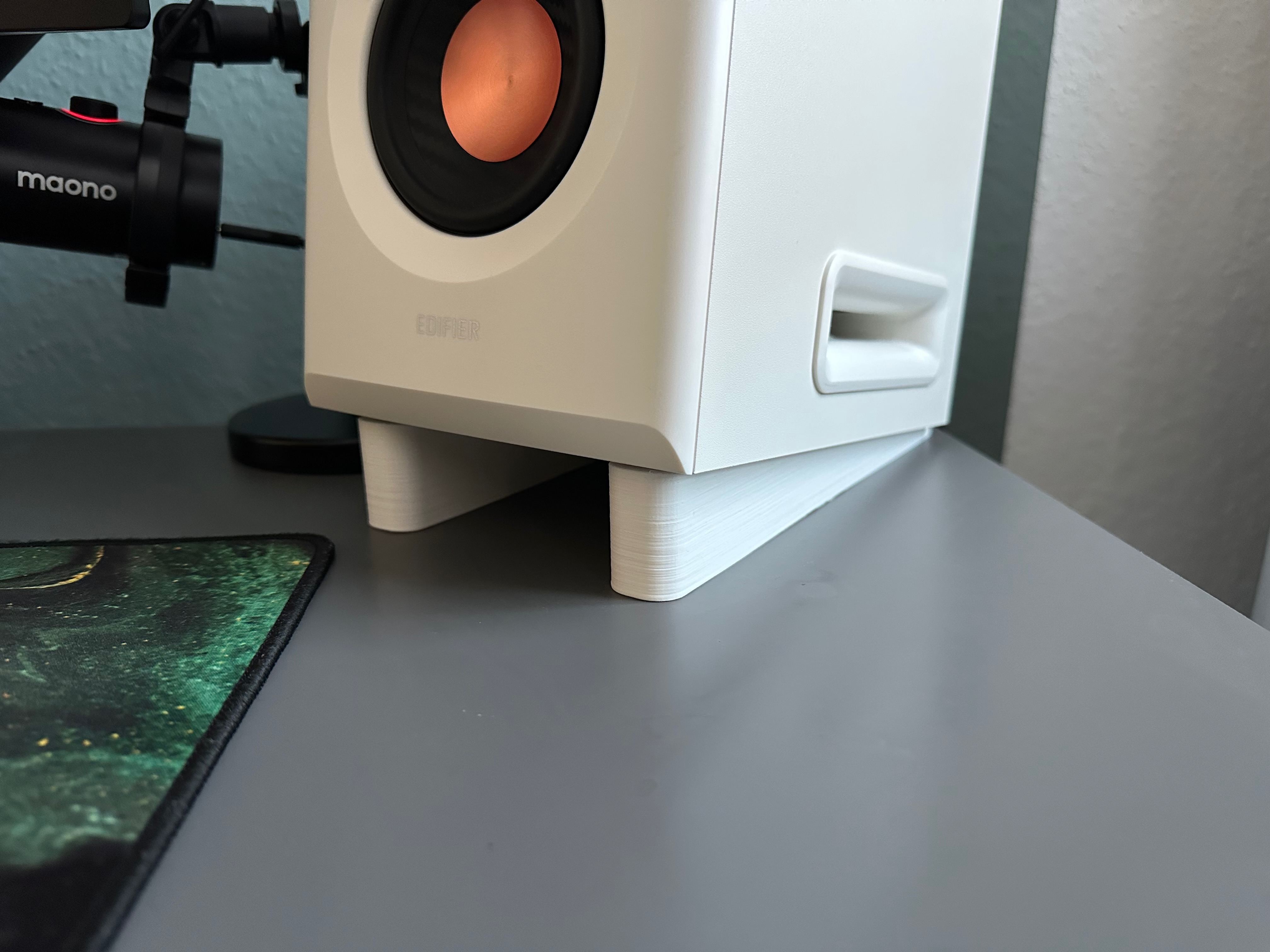 Edifier MR5 Stand