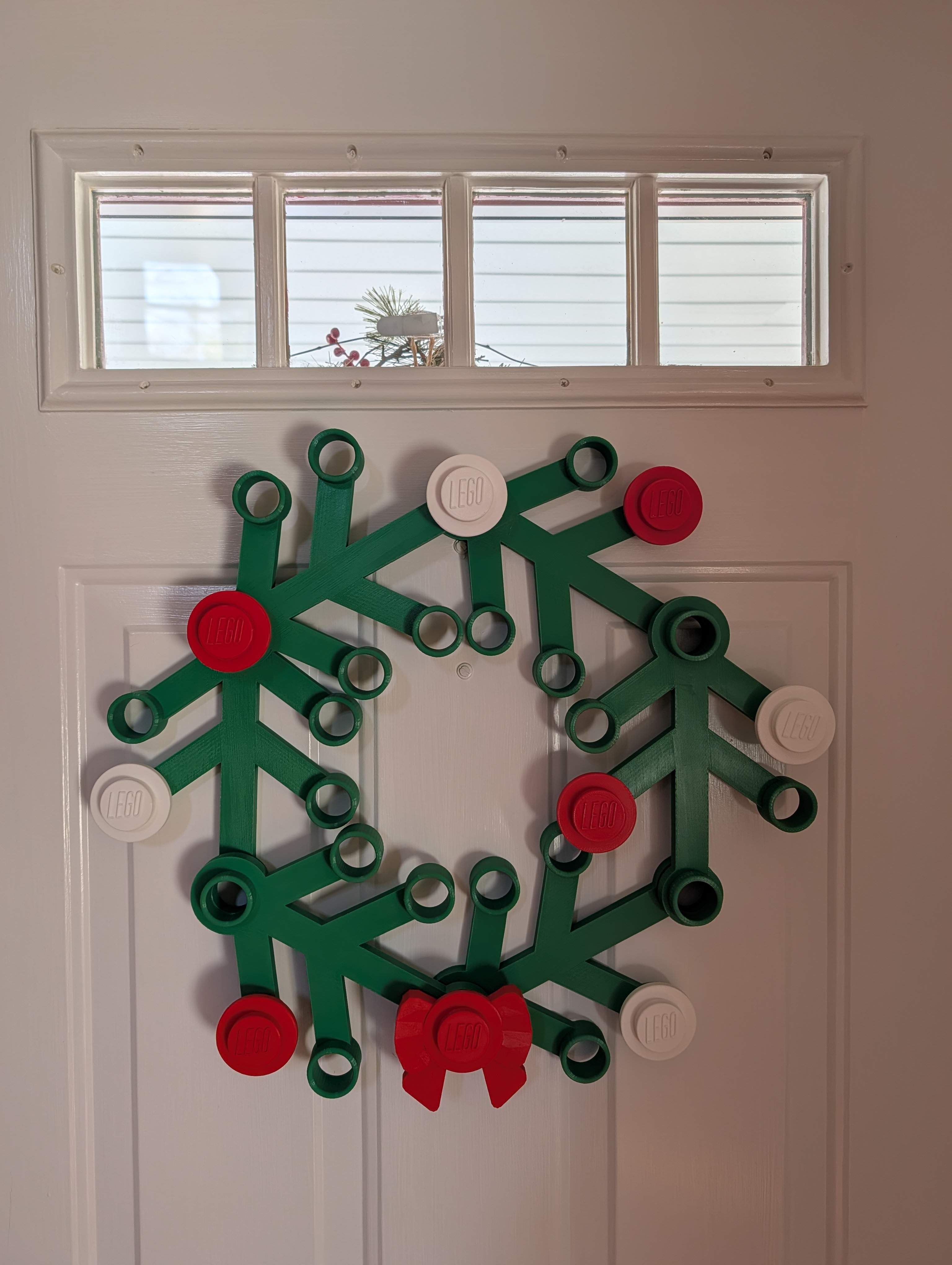 Magnetic Mount for Lego Wreath