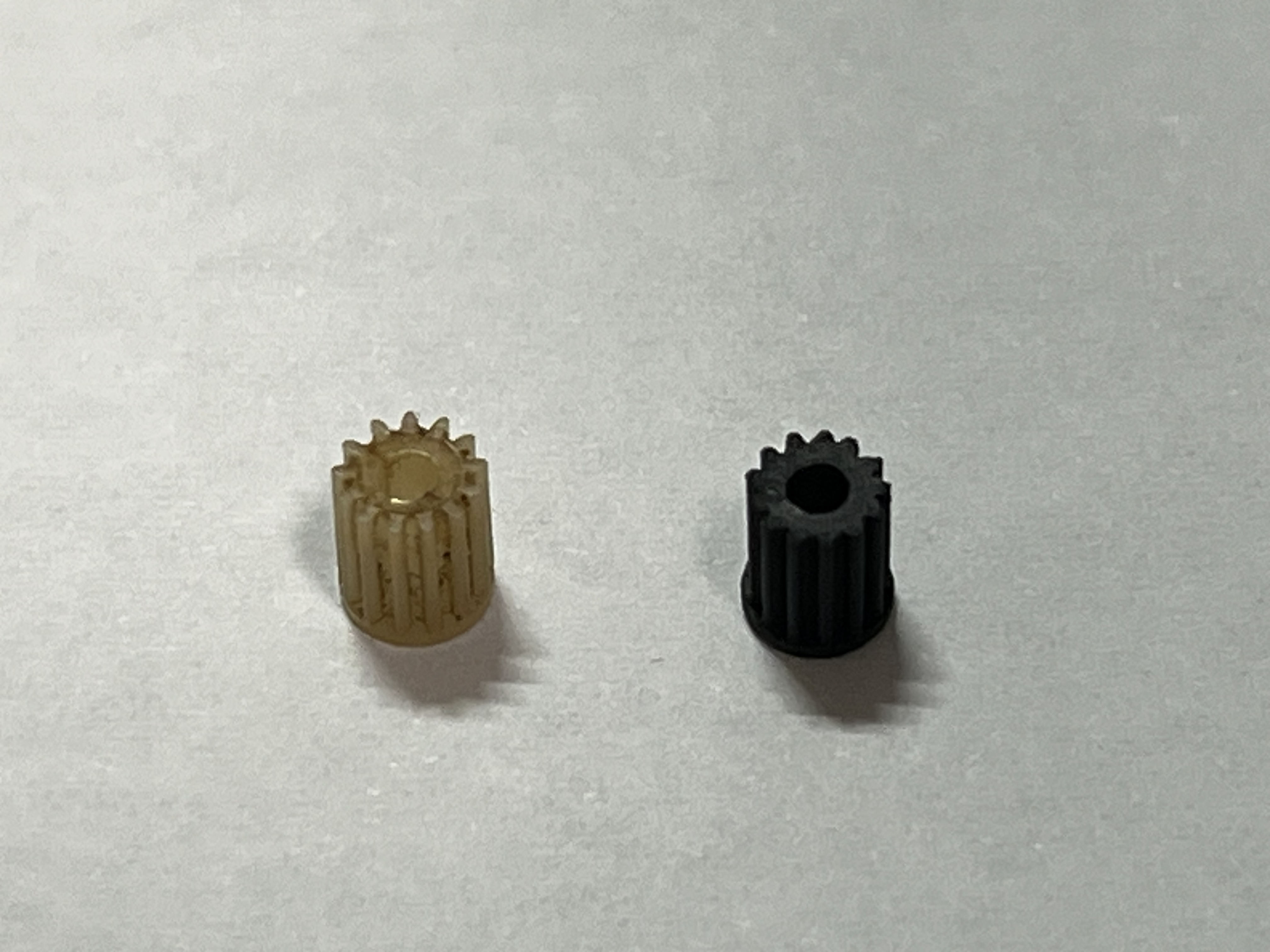 Pinion gear for MZ-700's plotter printer