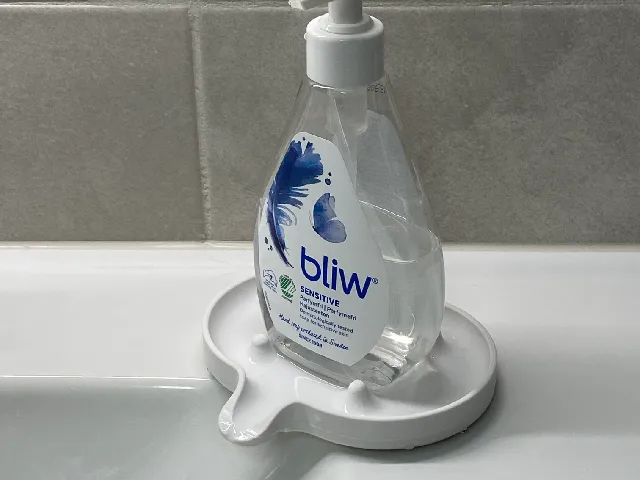 Tray with drain for Bliw soap bottle/dispenser