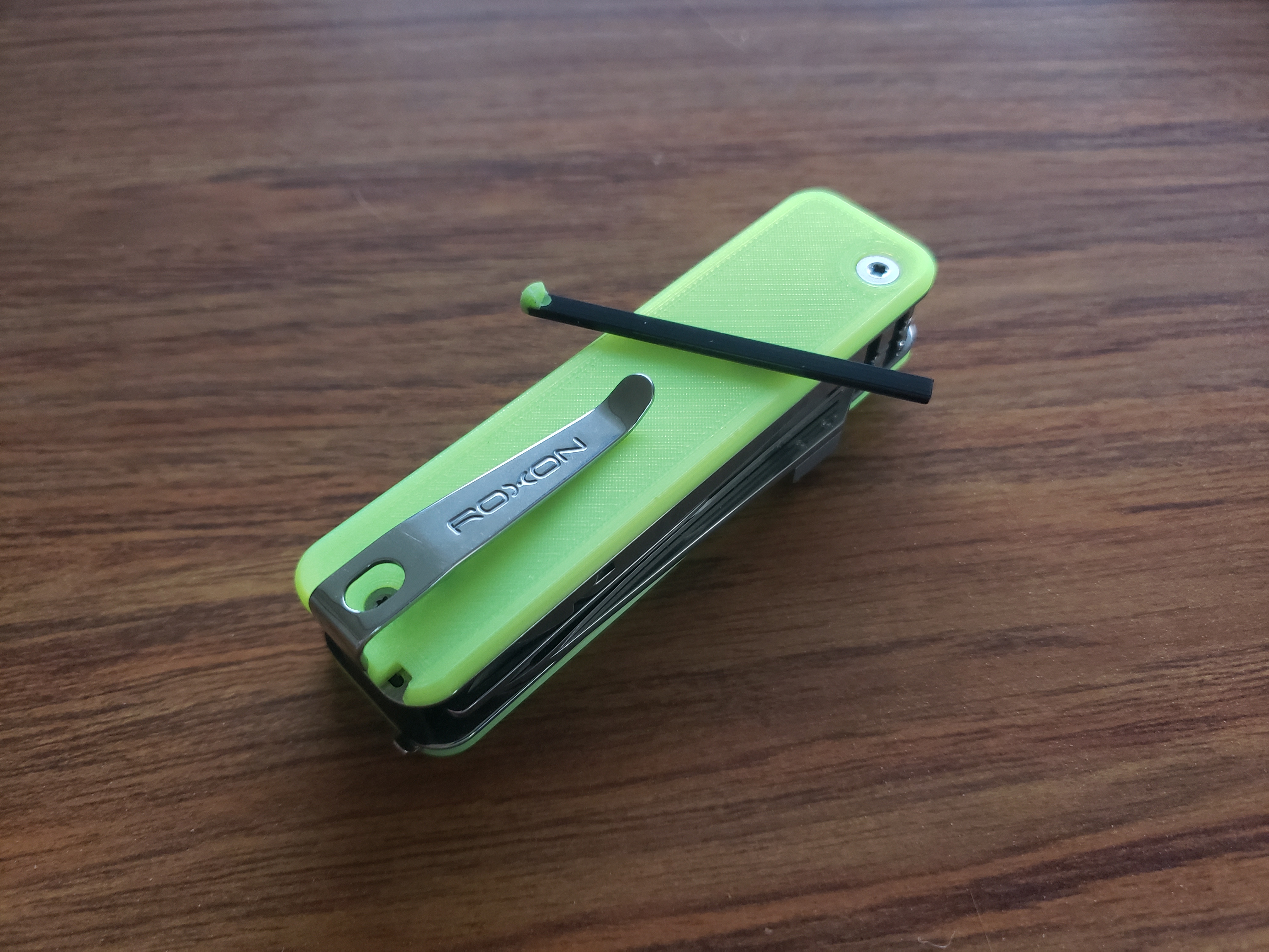 Scale for Roxon Companion accepts Ferro Rod (Tortoise Firefly 50mm)