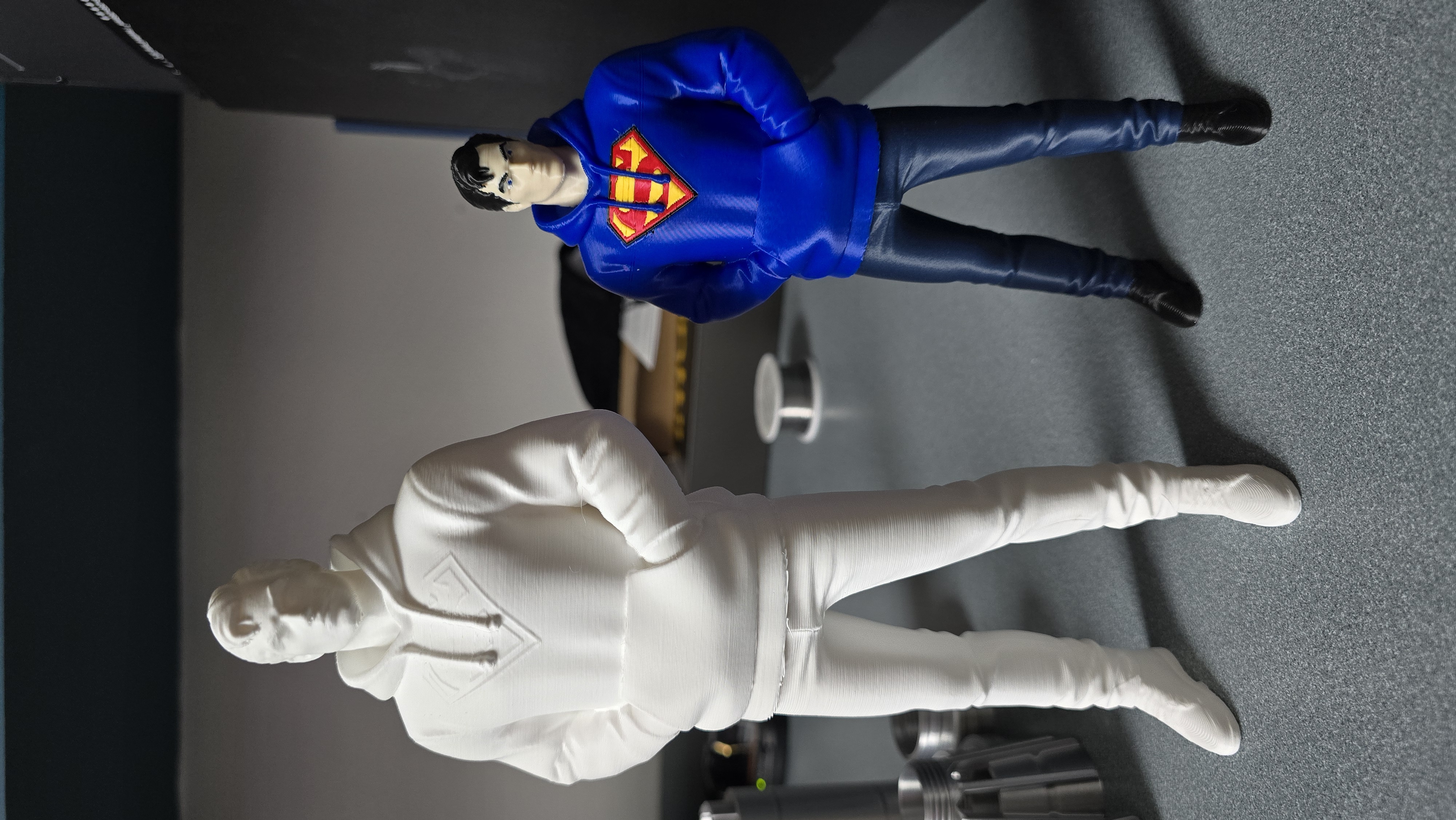 Urban Superman — thumbnail 3