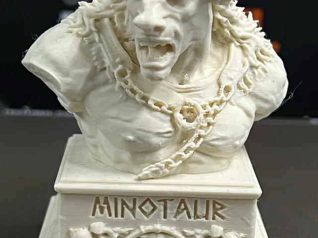 Minotaur Bust – Labyrinth Beast of Greek Mythology Statue STL