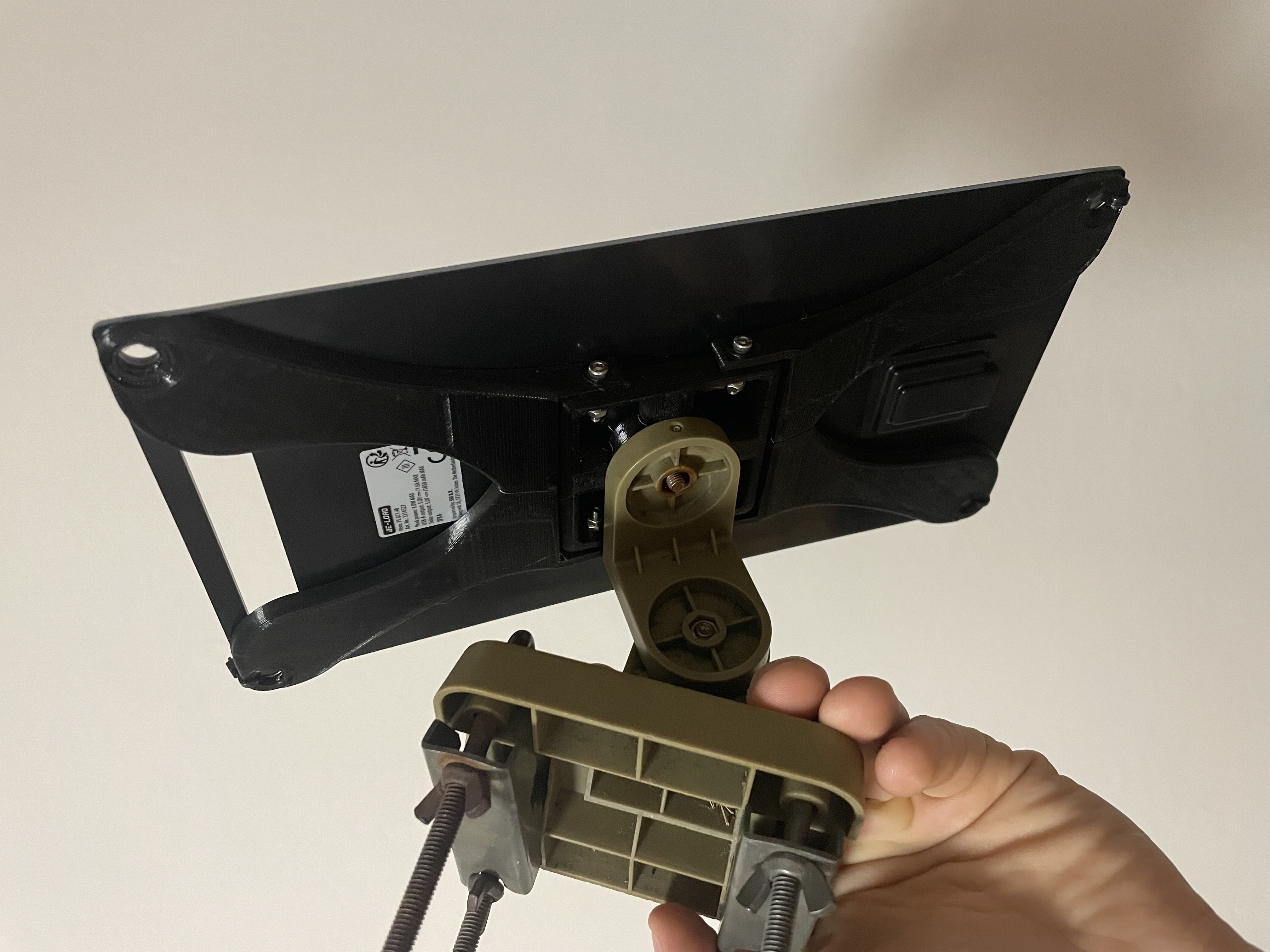 Miniatura 2 do modelo 3D ACTION Solar panel - mounting bracket