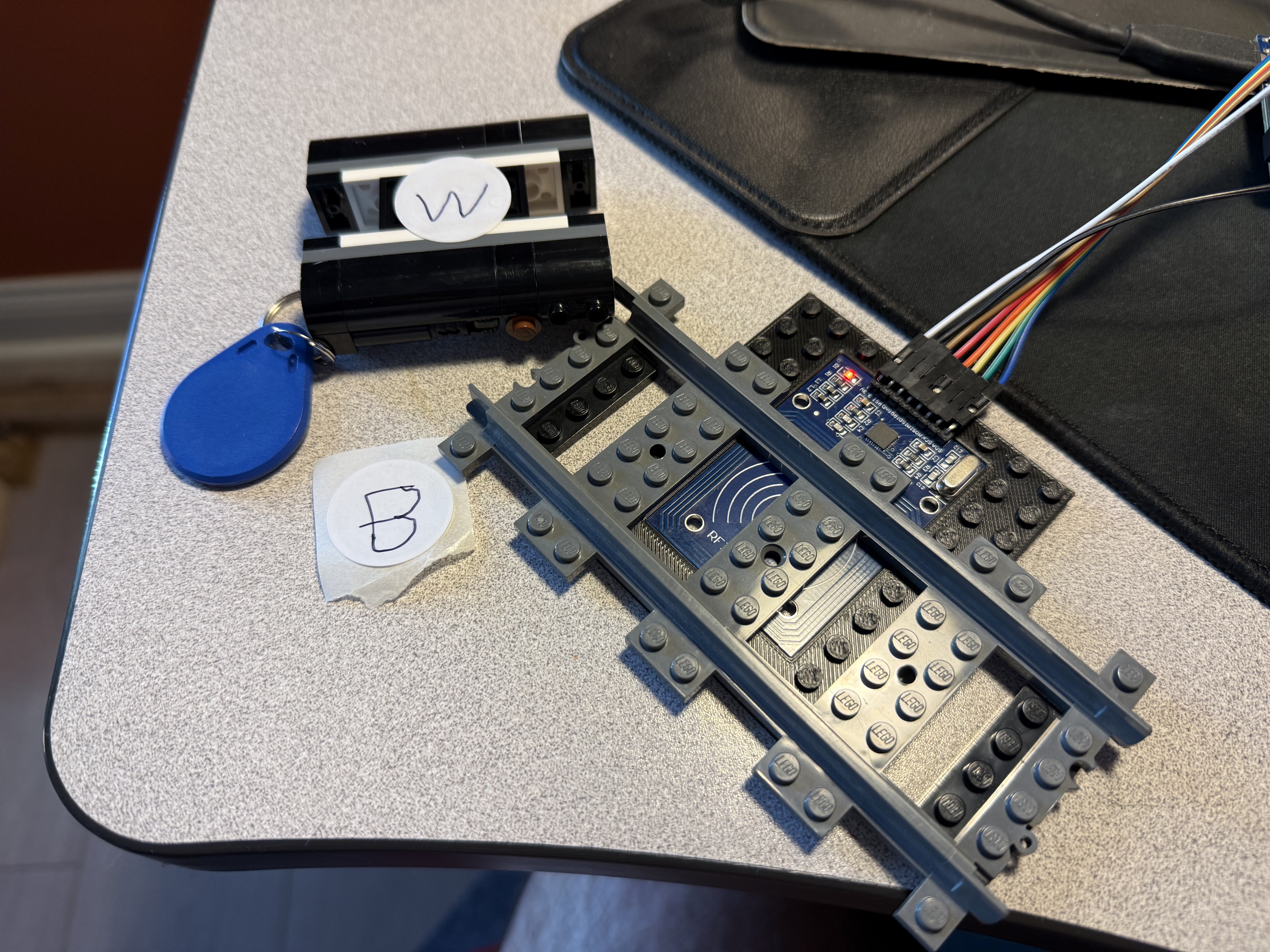 RFID MFRC522 Reader LEGO brace