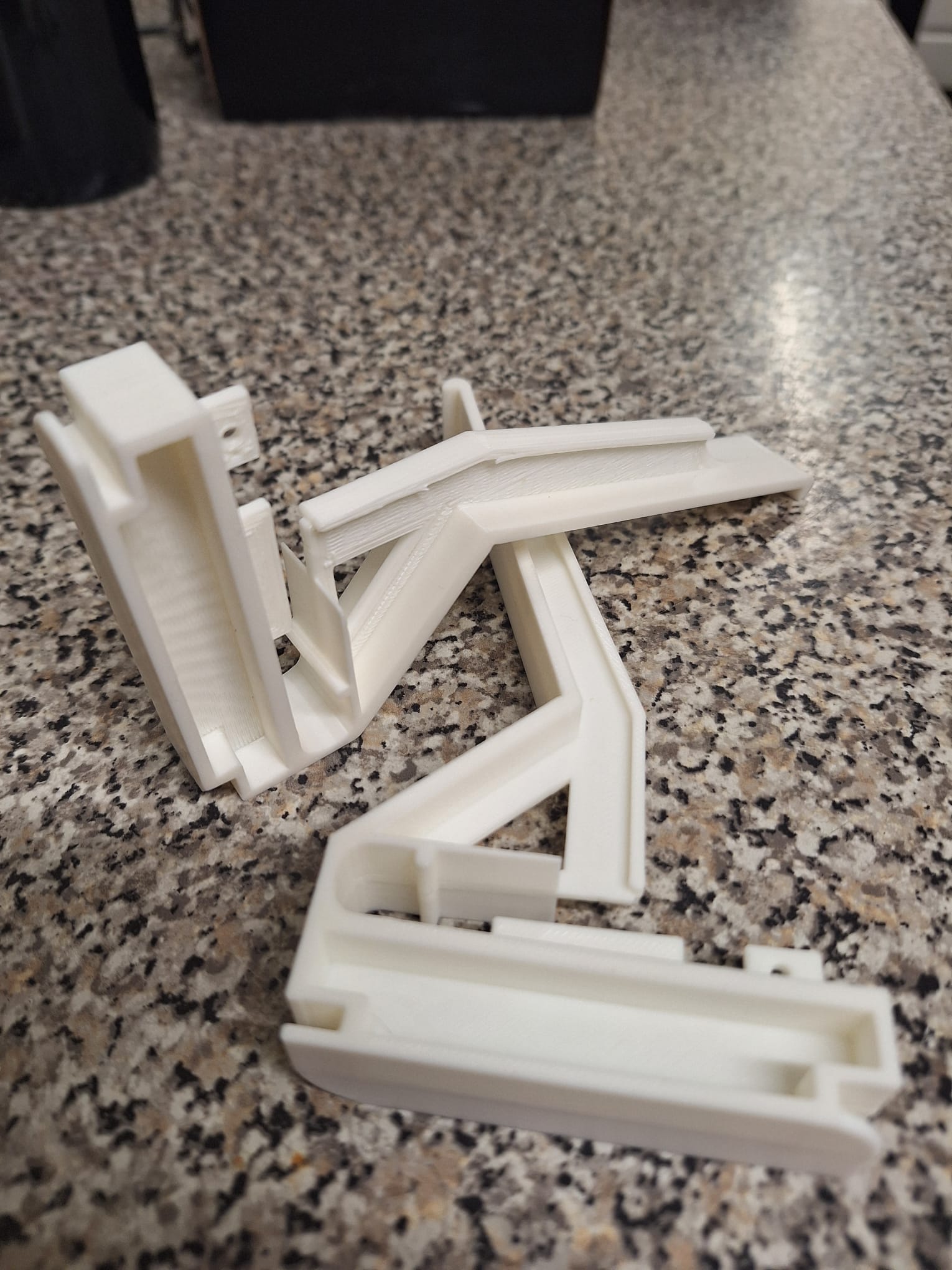 Eurocell CR8207 Gutter Bracket