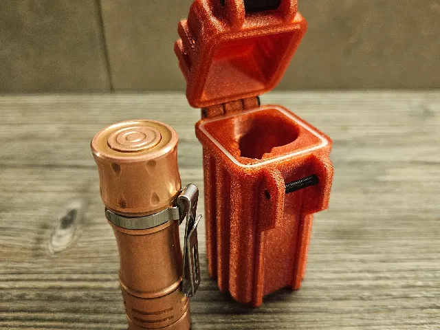 Wurkkos TS10 V2 Rugged Box
