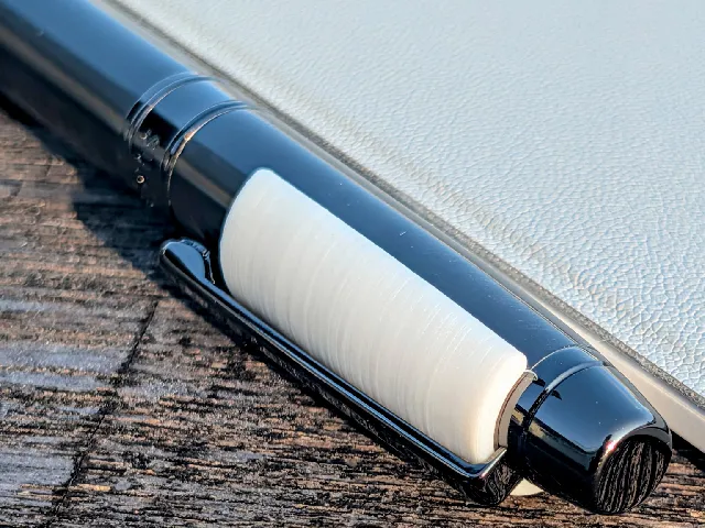 Supernote Manta Heart of Metal 2 Pen Holder