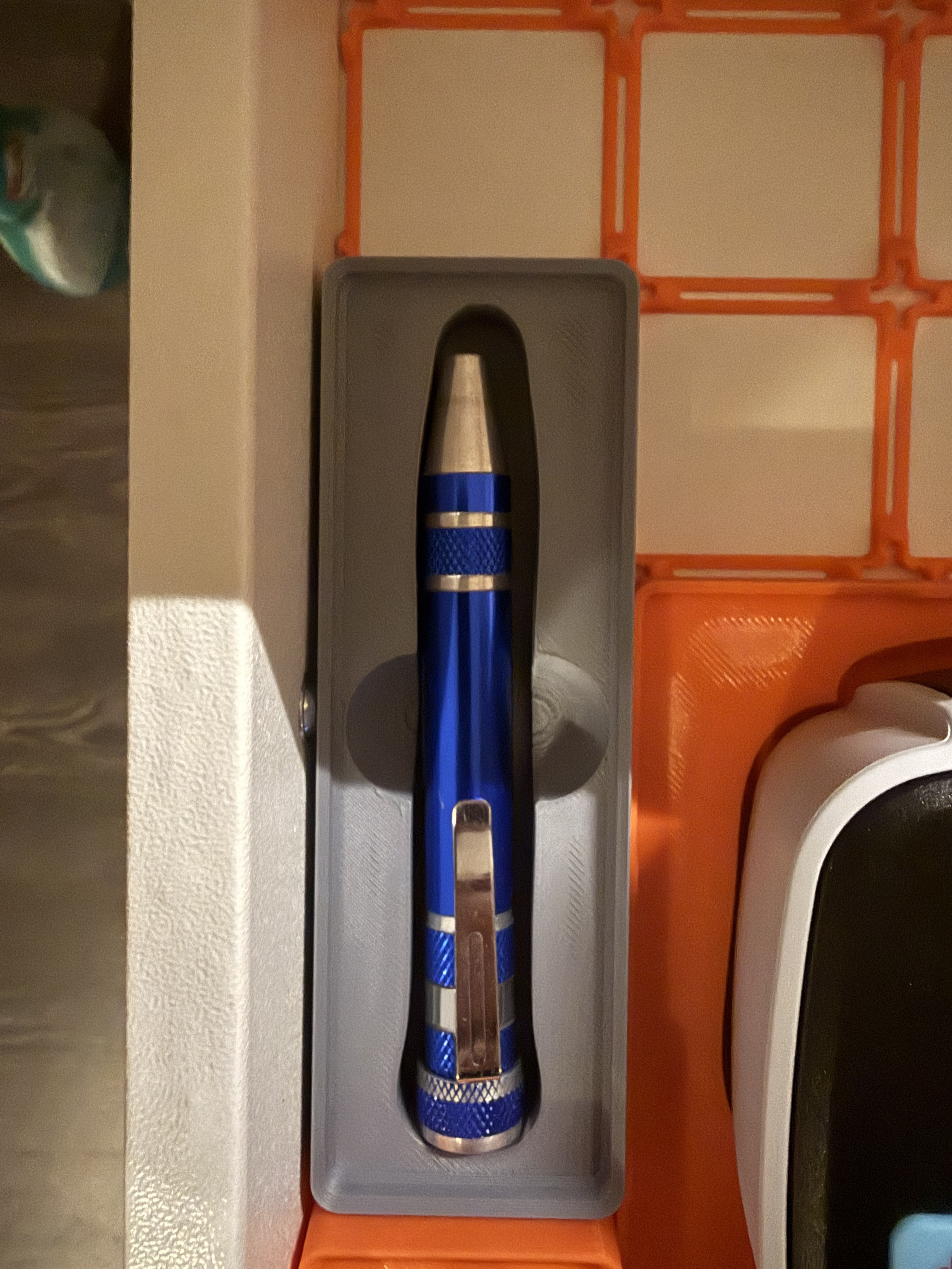 Gridfinity Precision Screwdriver Holder – Pen-Style Bit Driver Dock
