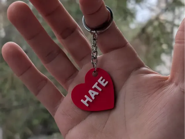 Love Hate - Keychain