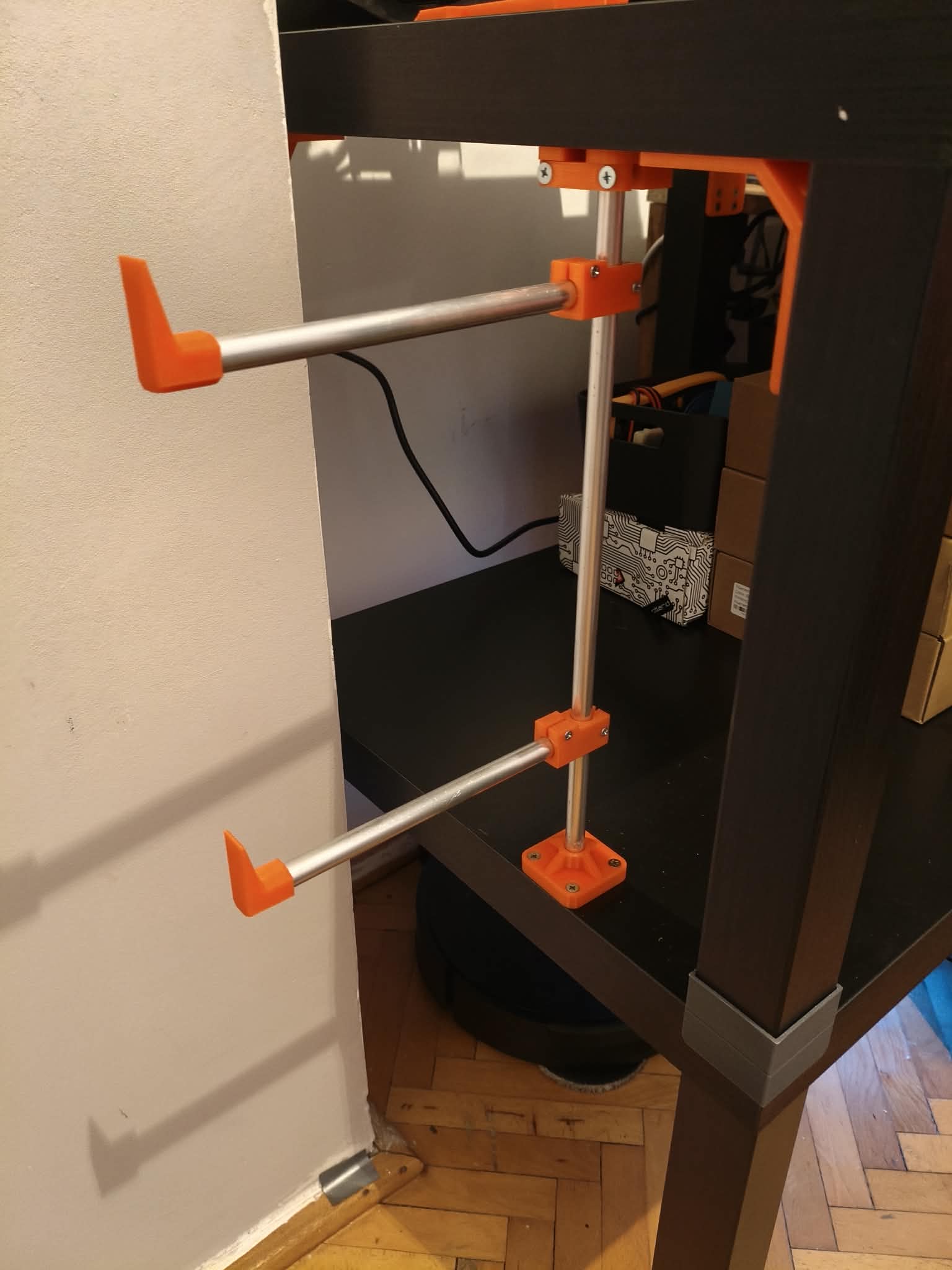 Miniatura 2 do modelo 3D Simple Modular LACK Spool Holder