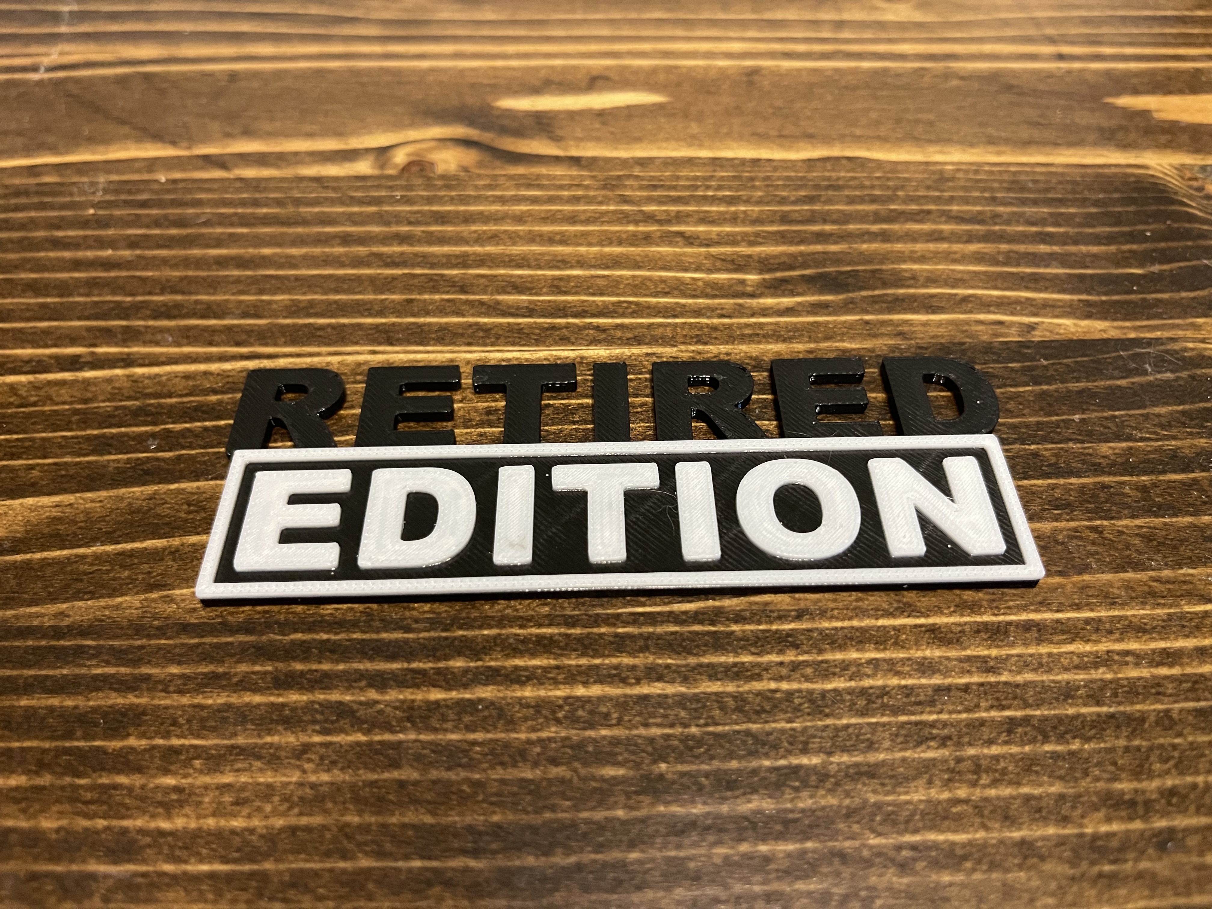 RETIRED EDITION BADGE EMBLEM-NO SUPPORTS — thumbnail 2
