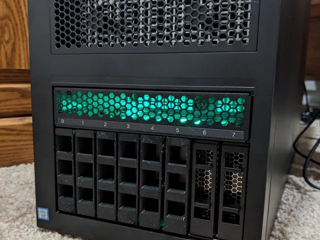 Lenovo ST250 Drive caddy