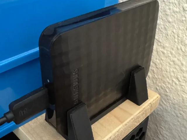Slim Vertical Stand for External Drive (2.5 HDD)