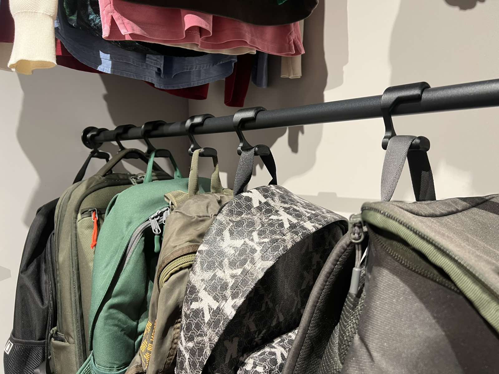 Miniatura 7 do modelo 3D Aesthetic backpack hanger