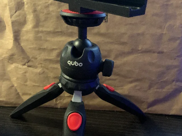 Tobii Eye Tracker 4C mount