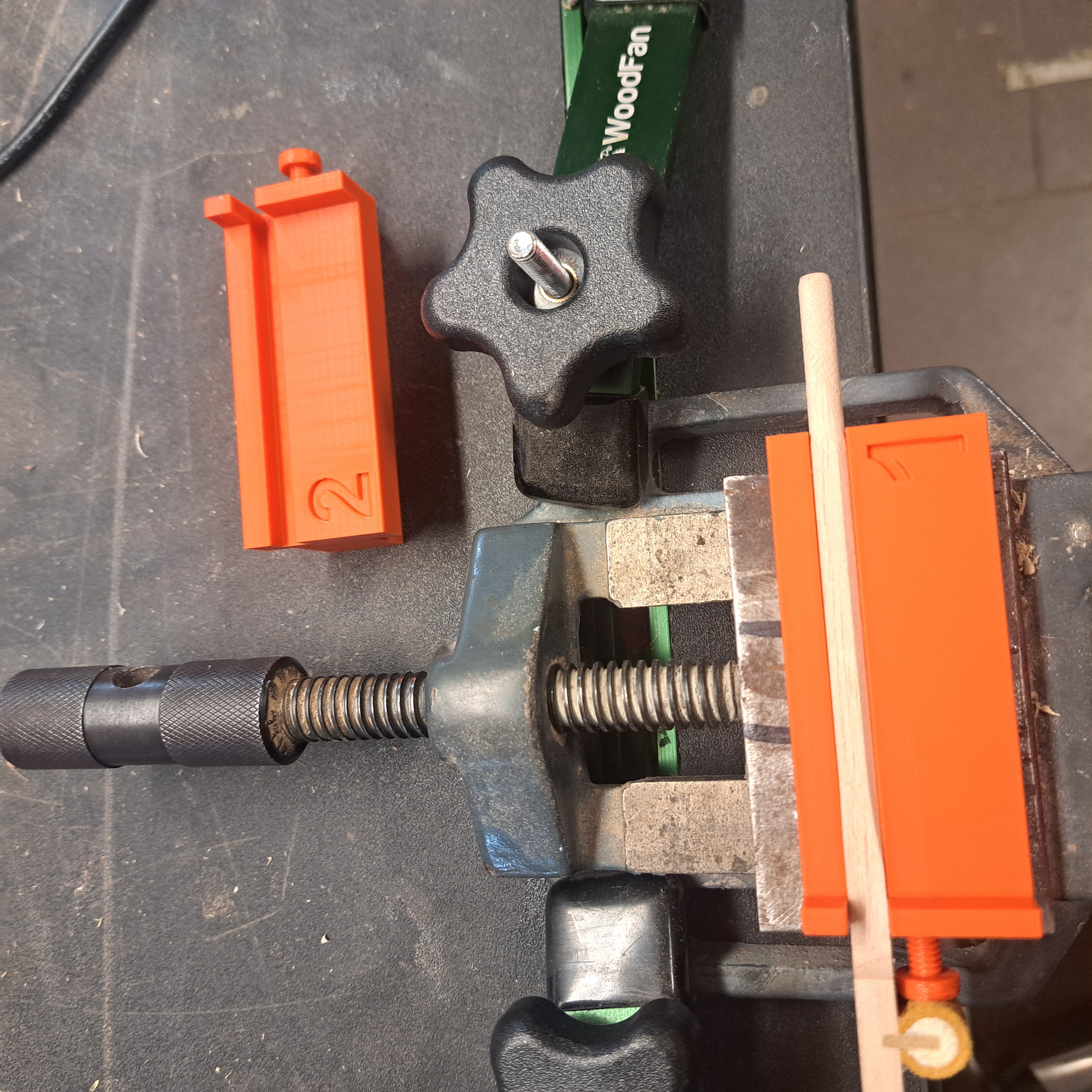 Jig for shanks tapering